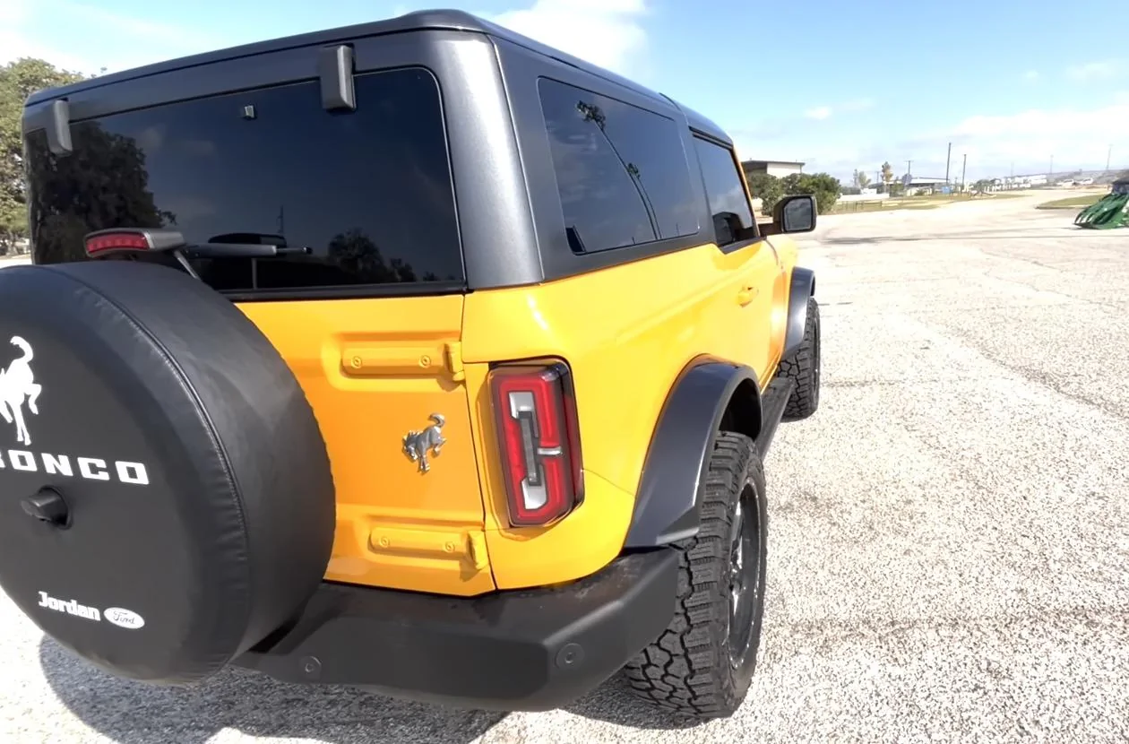 Ford Bronco Sasquatch Fender Flares and MIC Hardtop Painted Metallic Dark Gray Screenshot 2022-11-20 at 12.19.40 PM