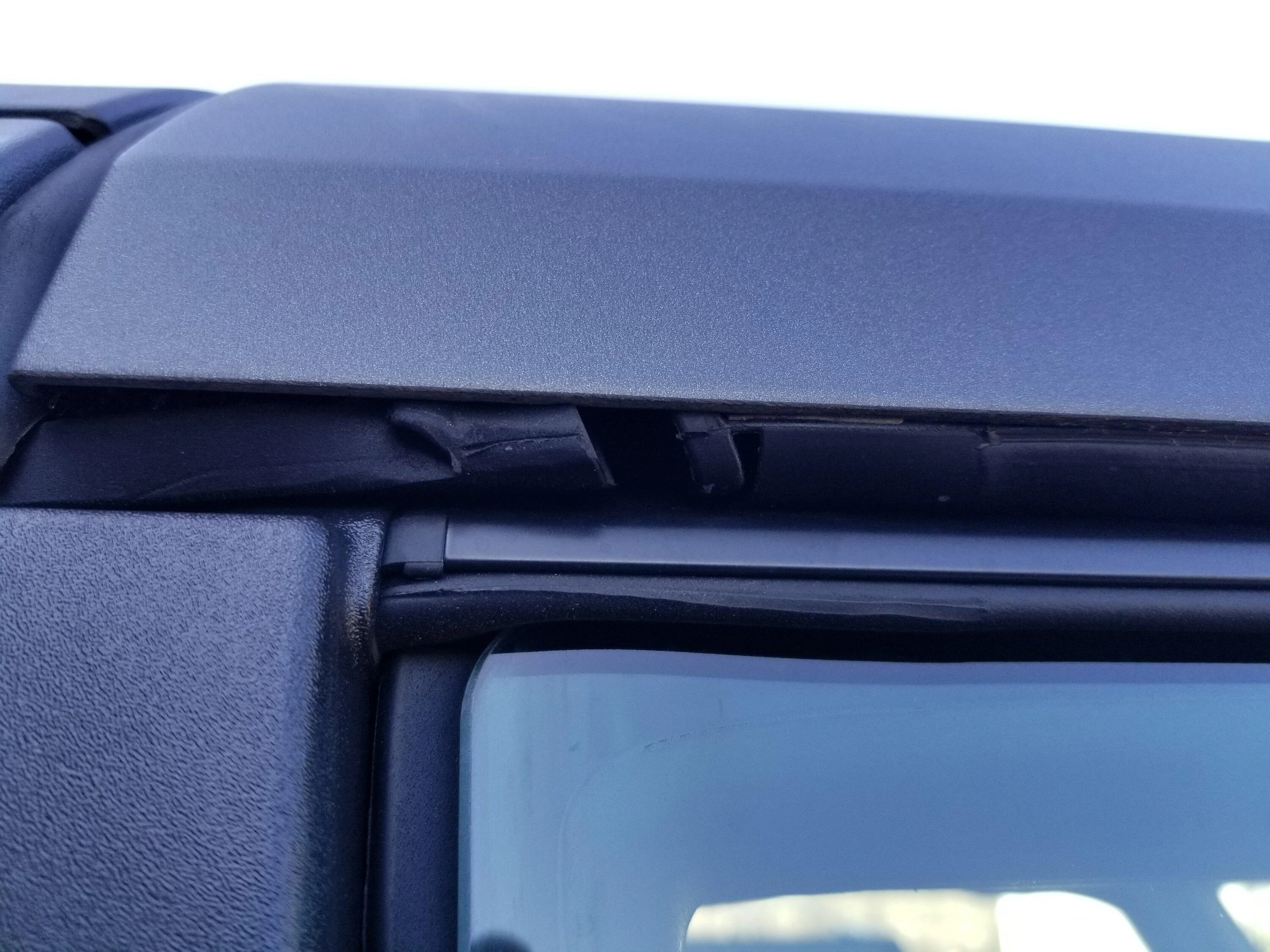 Ford Bronco MIC Top - Over Door Seal Gap 20220920_175056