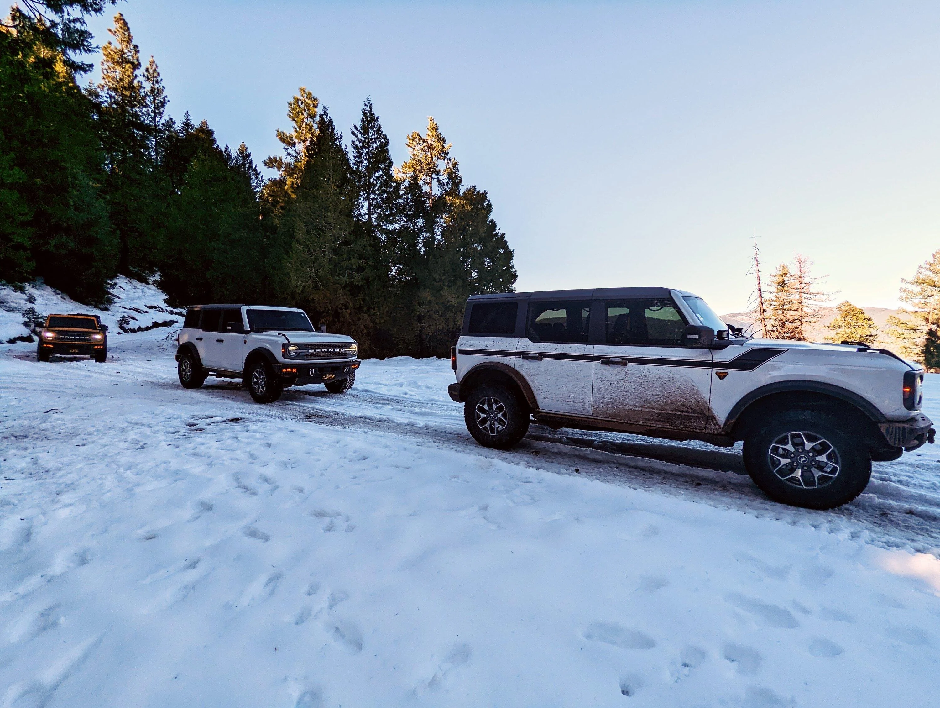 Ford Bronco Northern CA group drive up Poker Flat to Saddleback Mountain - a little detour, but still had fun 20221119_SecondTrail2