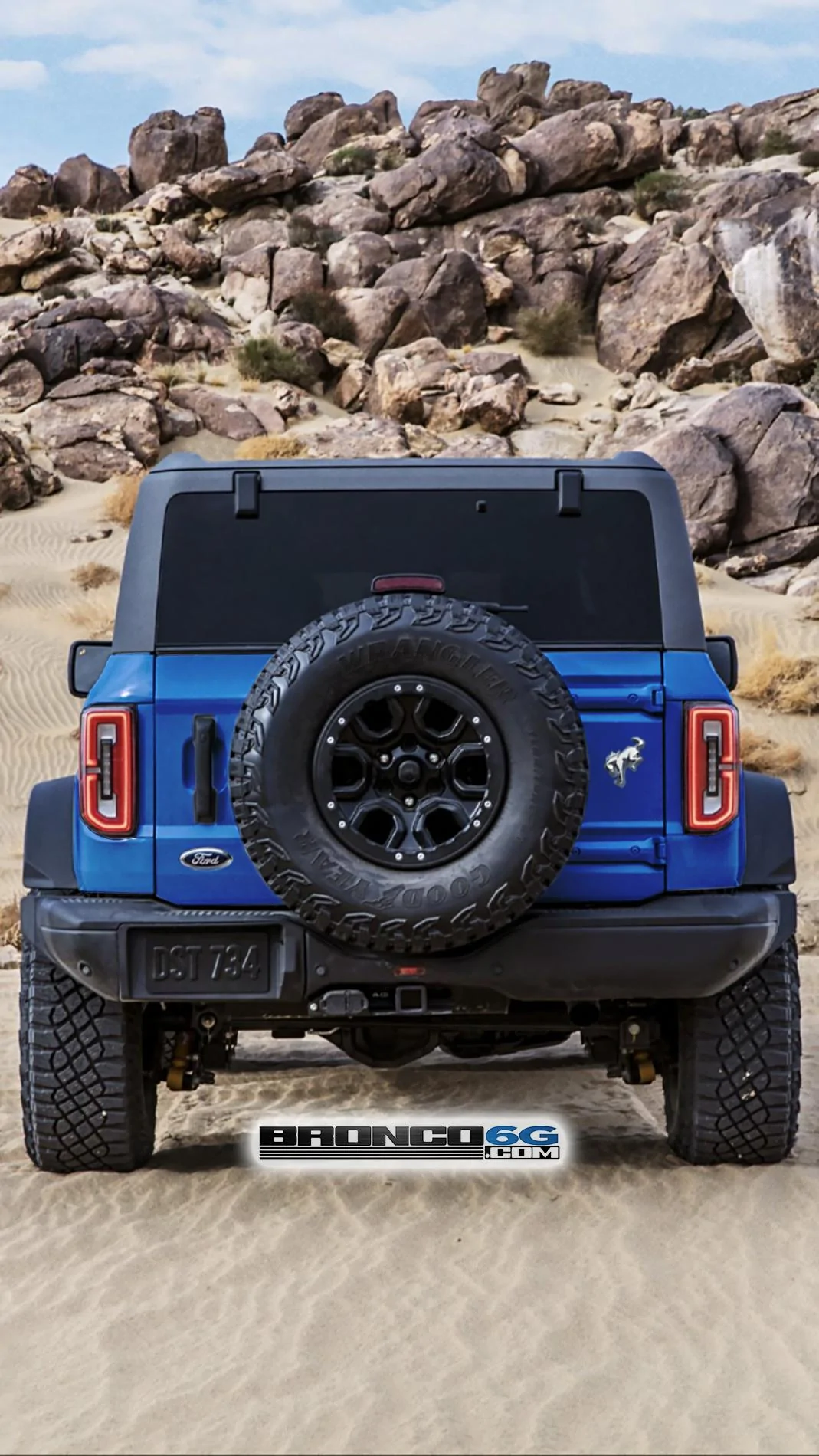 Ford Bronco Bronco Sasquatch Rear Rendered in Production And Other Colors 2021-bronco-velocity-blue_render_rear-jpg