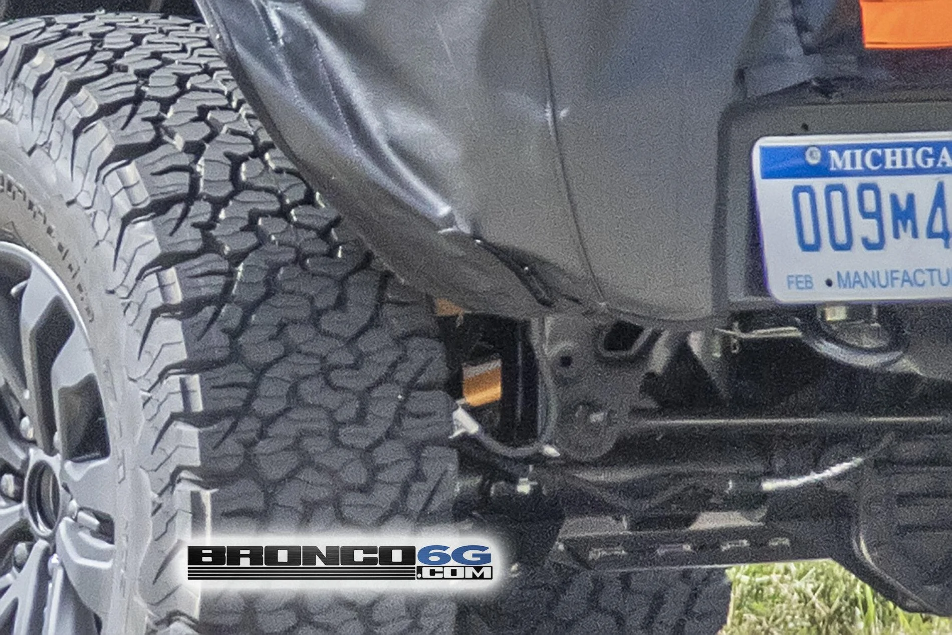 Ford Bronco Bronco Warthog Prototype Spied On Raptor 17" Bead Lock Wheels Bronco_Warthog_Warthog.z14.Bronco_Warthog_6G.com