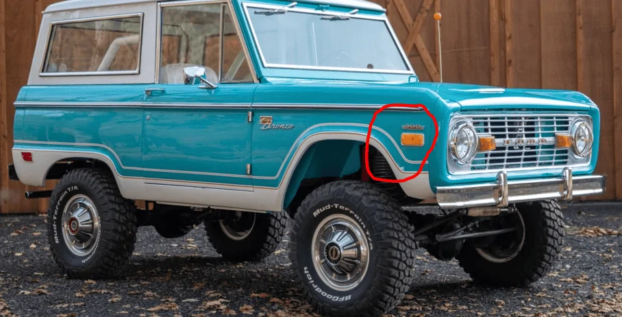 Ford Bronco (grill too long) 1601646186237