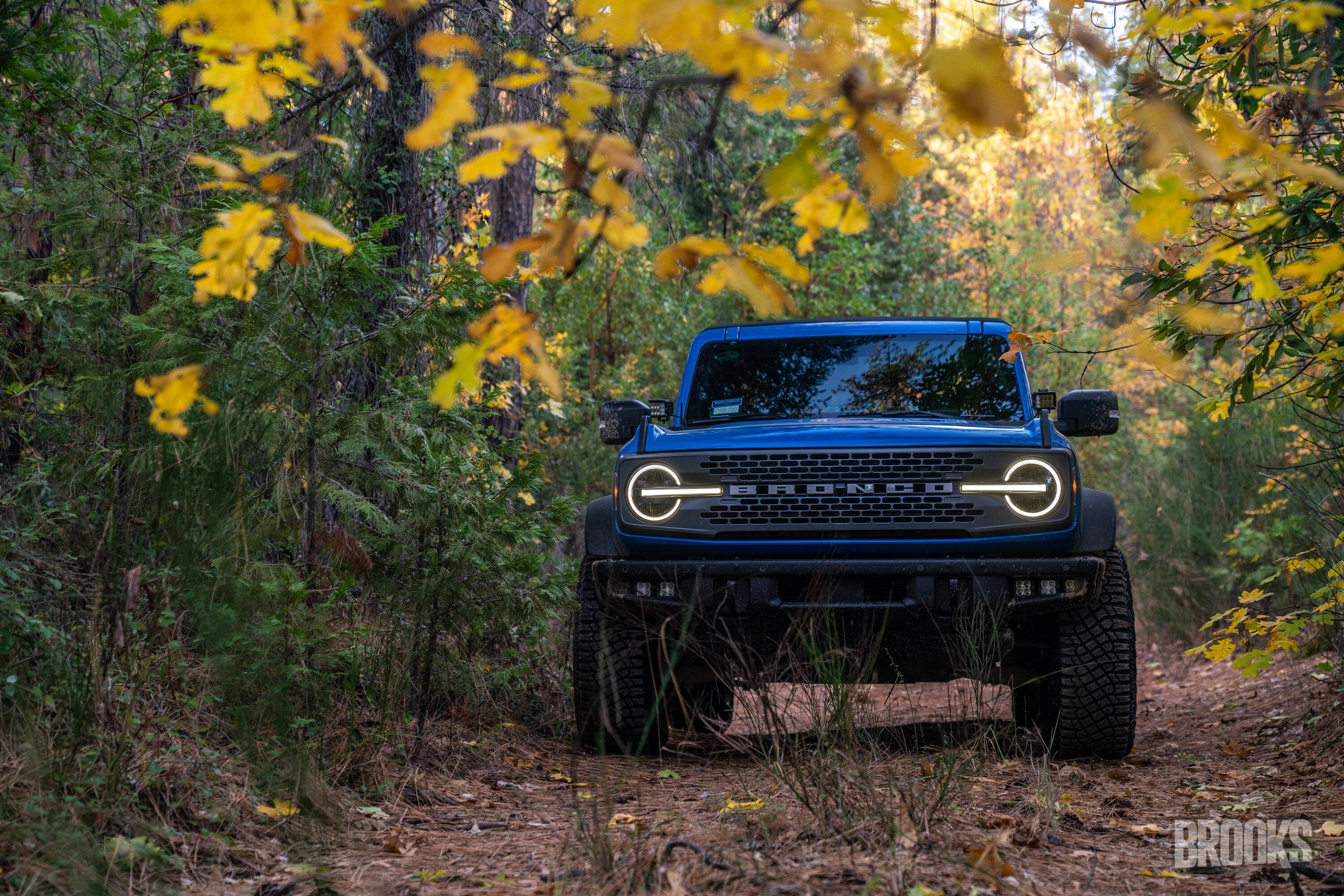 Ford Bronco Northern CA group drive up Poker Flat to Saddleback Mountain - a little detour, but still had fun elwood front