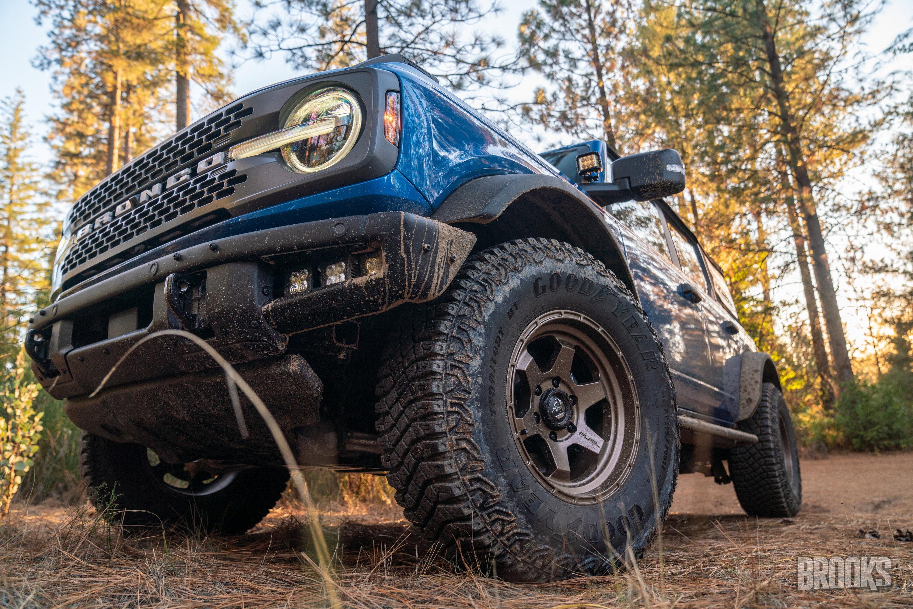 Ford Bronco Northern CA group drive up Poker Flat to Saddleback Mountain - a little detour, but still had fun fuel shok 1