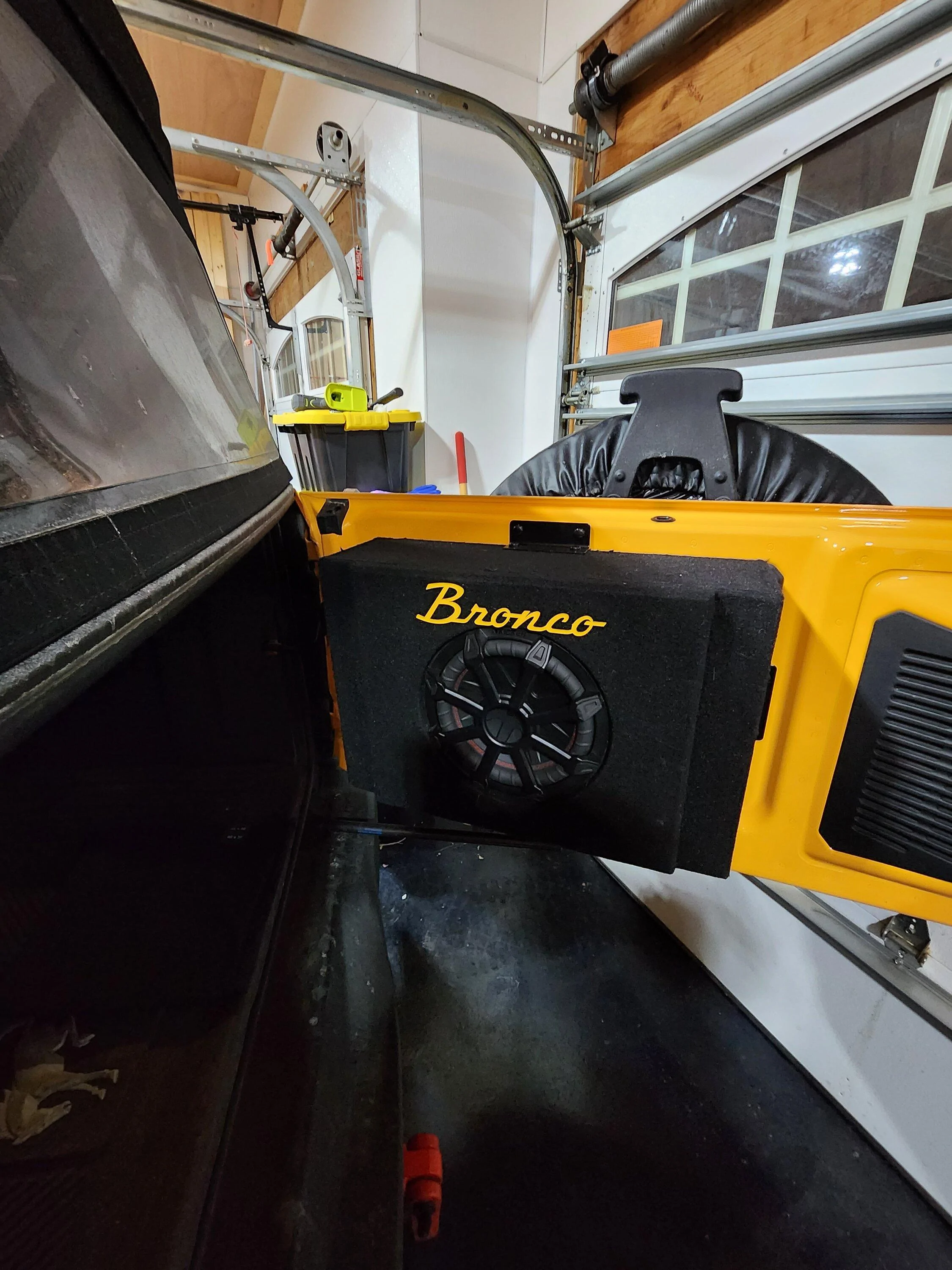 Ford Bronco Powered Subwoofer: So many questions! 20221117_195657