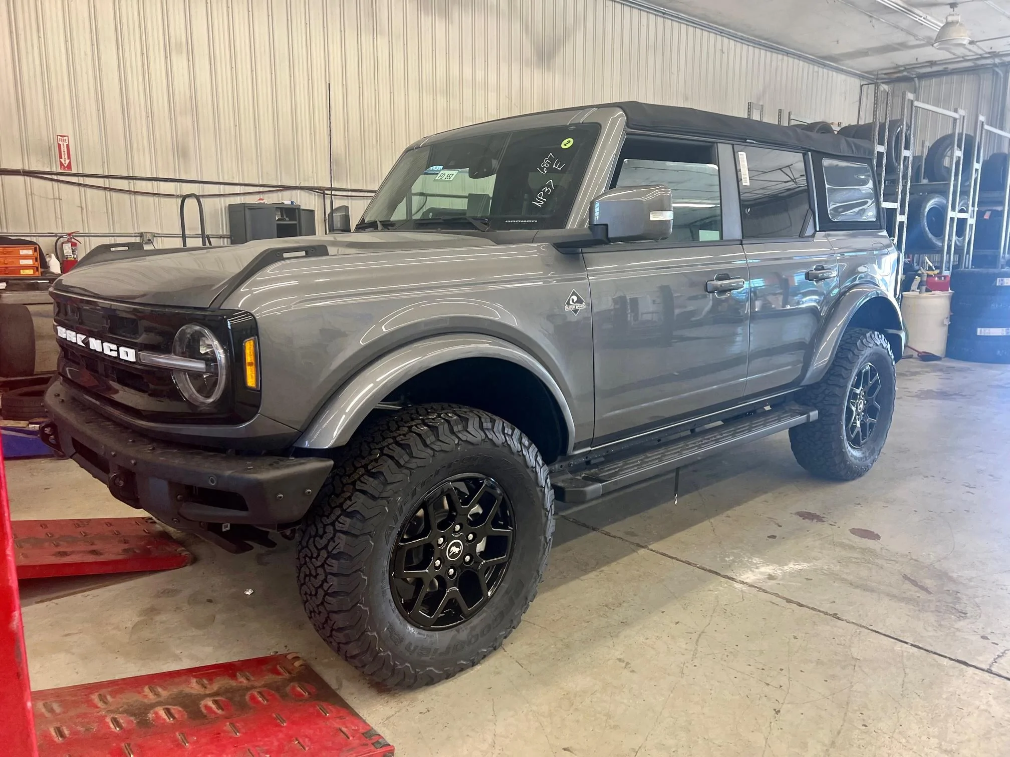 Ford Bronco 10/31/2022 build week group IMG_4269