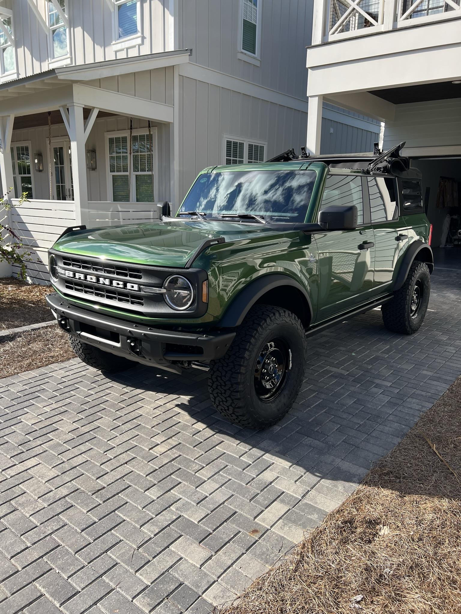 Ford Bronco Ultimate Black Diamond Non-Sasquatch pics thread 2A42DA64-F512-47C6-8E57-918D228F2151