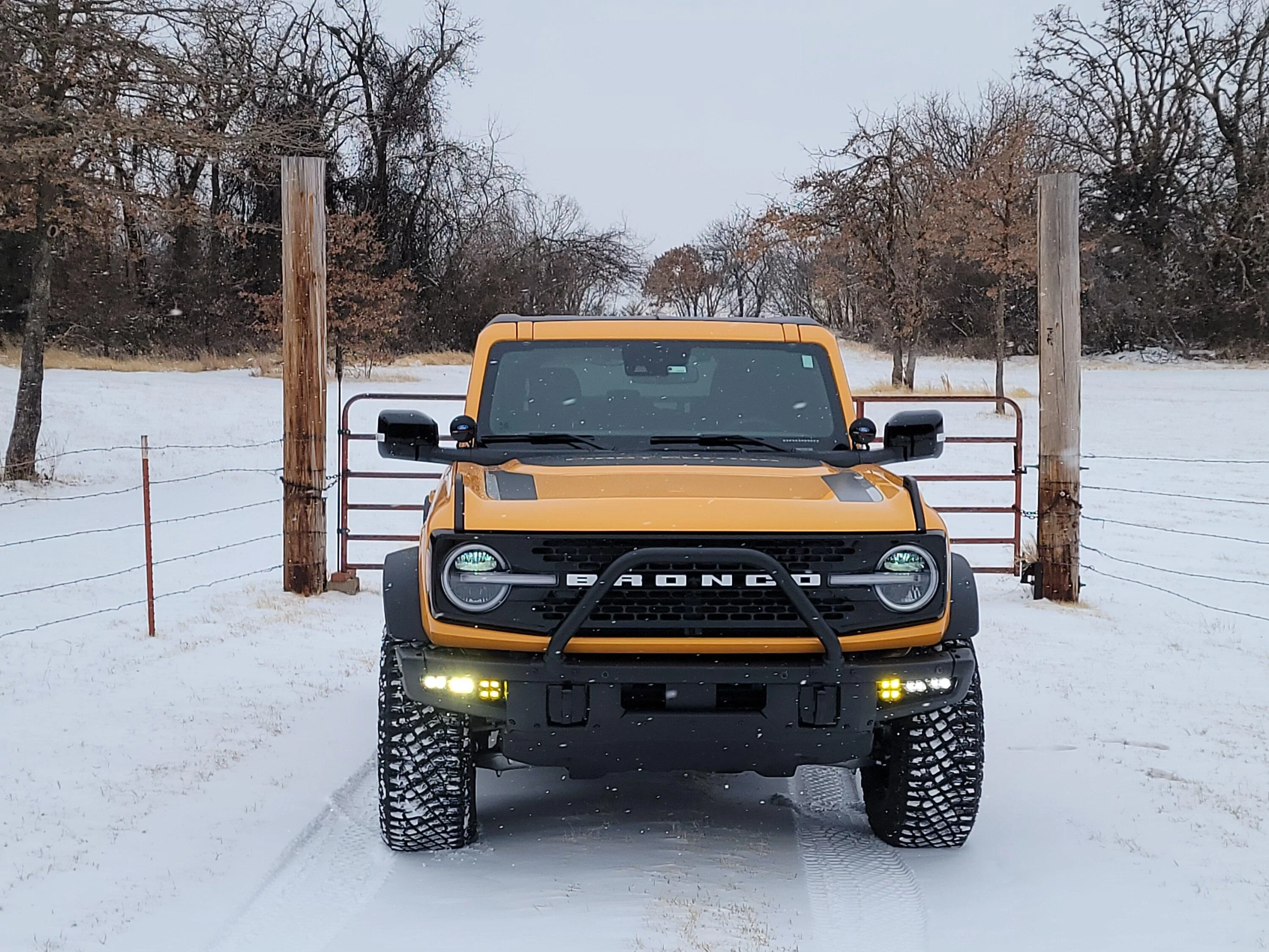 Ford Bronco Diode Dynamics Lights Installed 20220203_120238