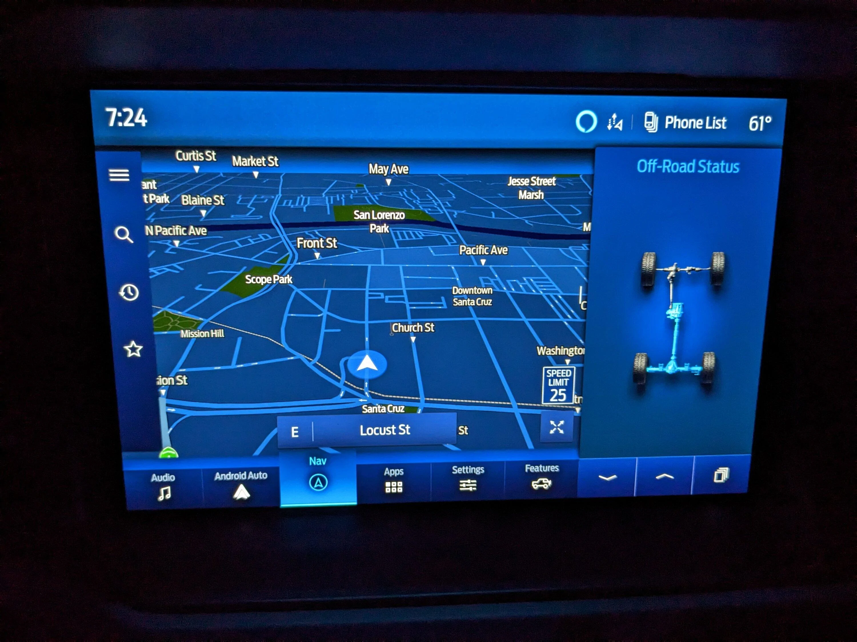 Ford Bronco 12" touch screen - how to remove side tile area? PXL_20221122_032420806