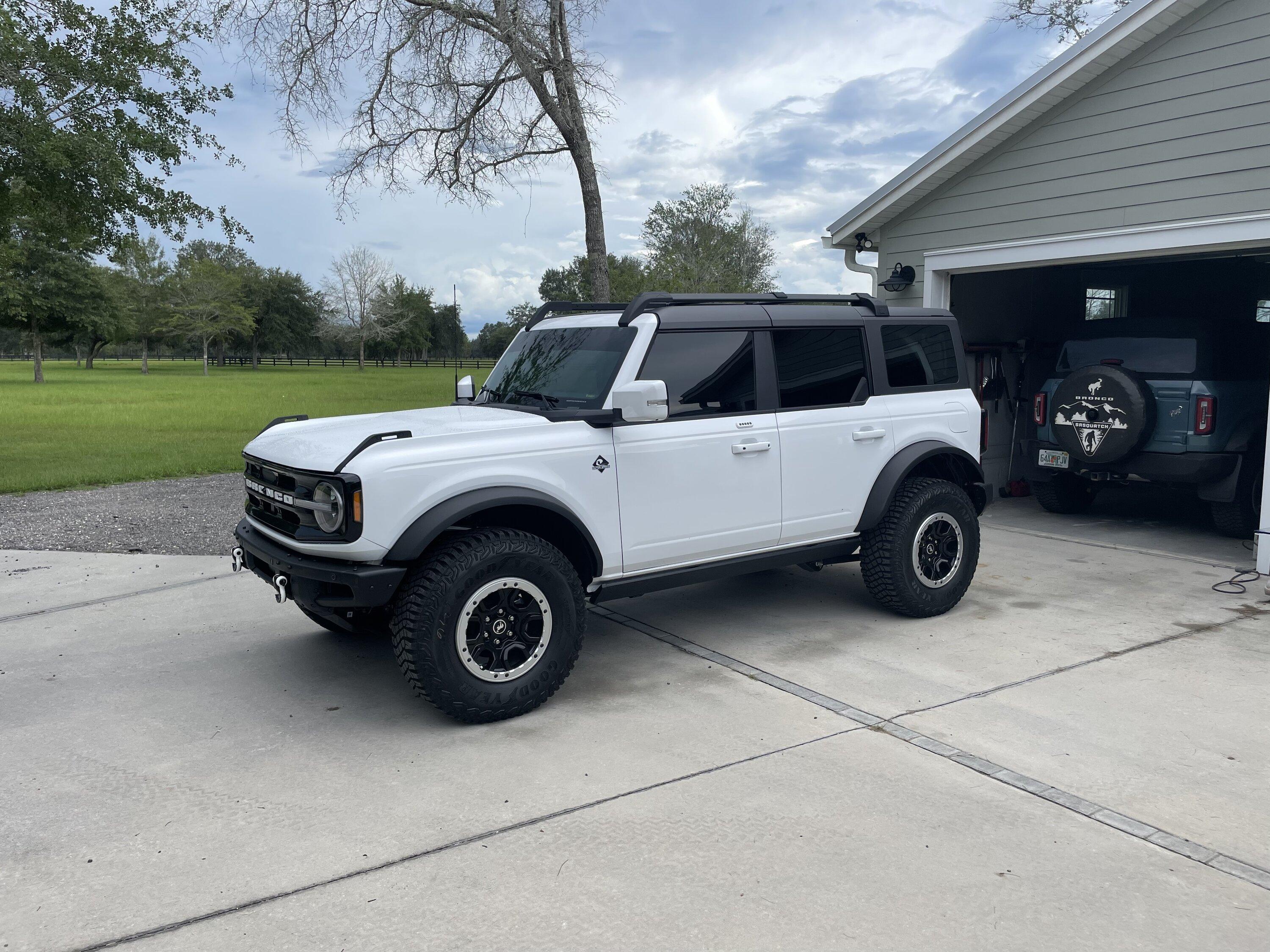 Ford Bronco Lux vs High, or Sasquatch Addition 461B127F-F9F1-4E36-9980-3EF726AD199B