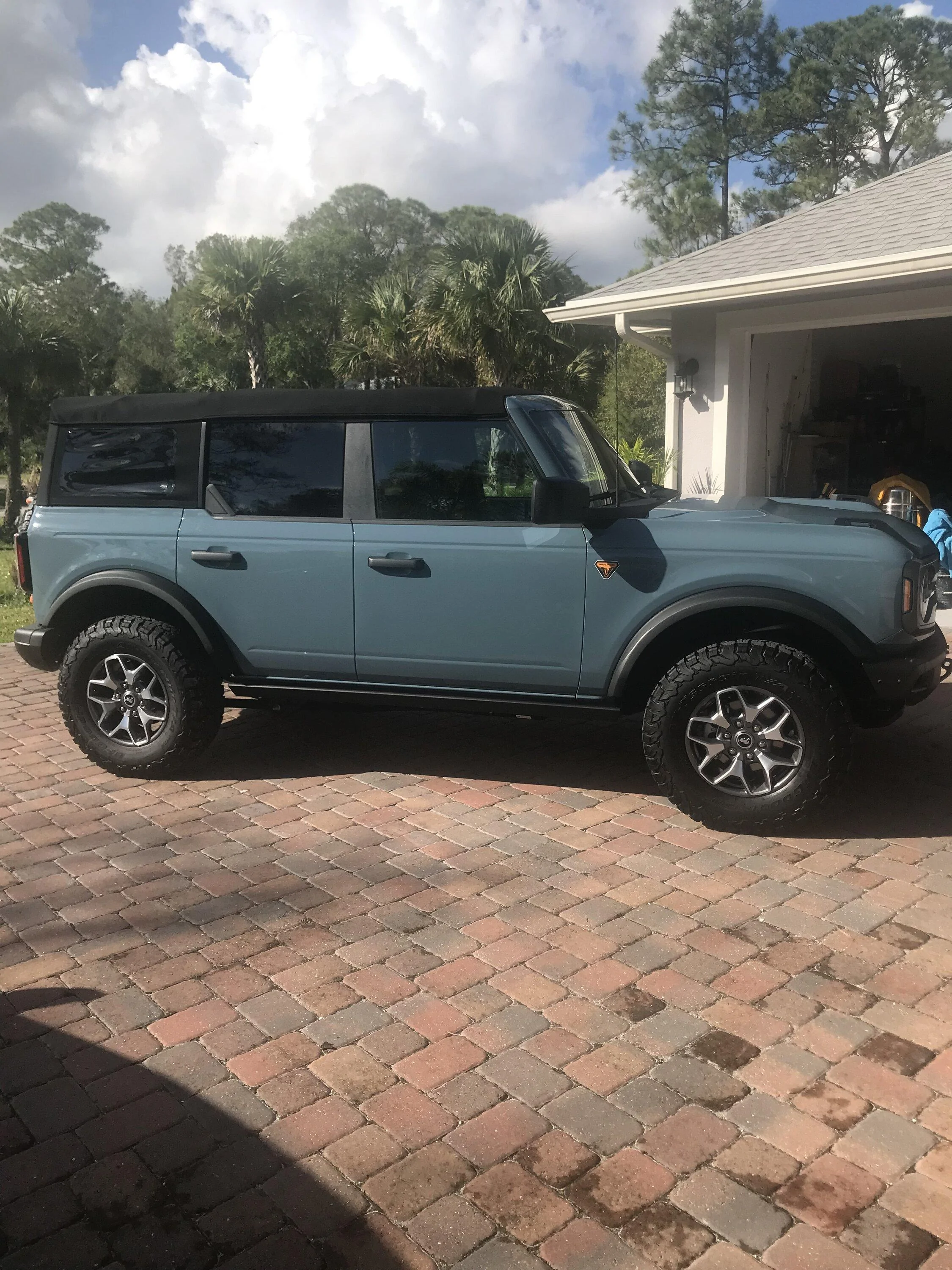 Ford Bronco Now an owner 297DBFEE-D6C9-4CBF-AEE6-B34B2FDC149A