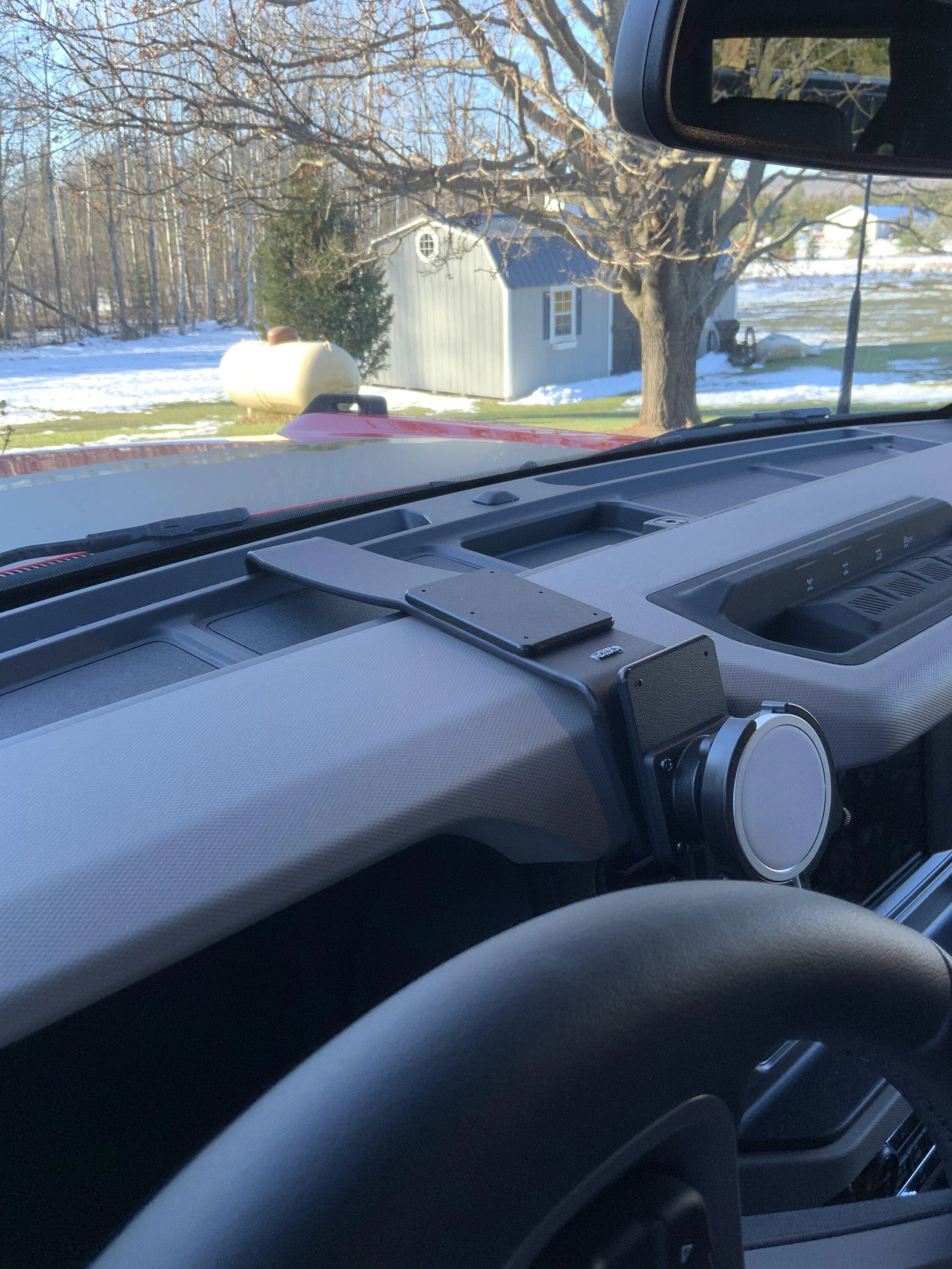 Ford Bronco Finally, a Magsafe charging setup I like... 9100670C-E1F3-4478-9022-4E56E994C078