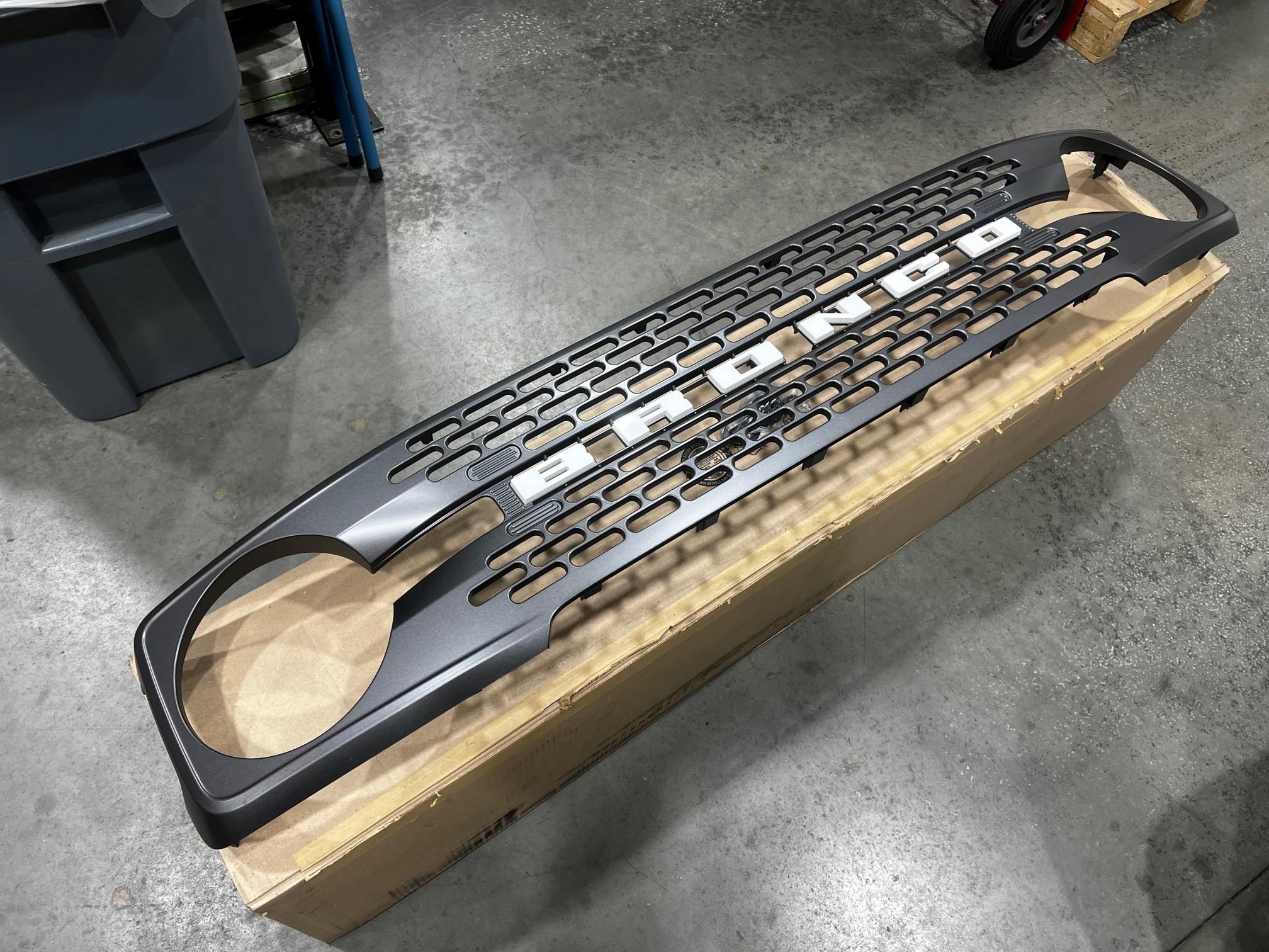 Ford Bronco Badlands - Front Grille W/Camera Mount grille 1