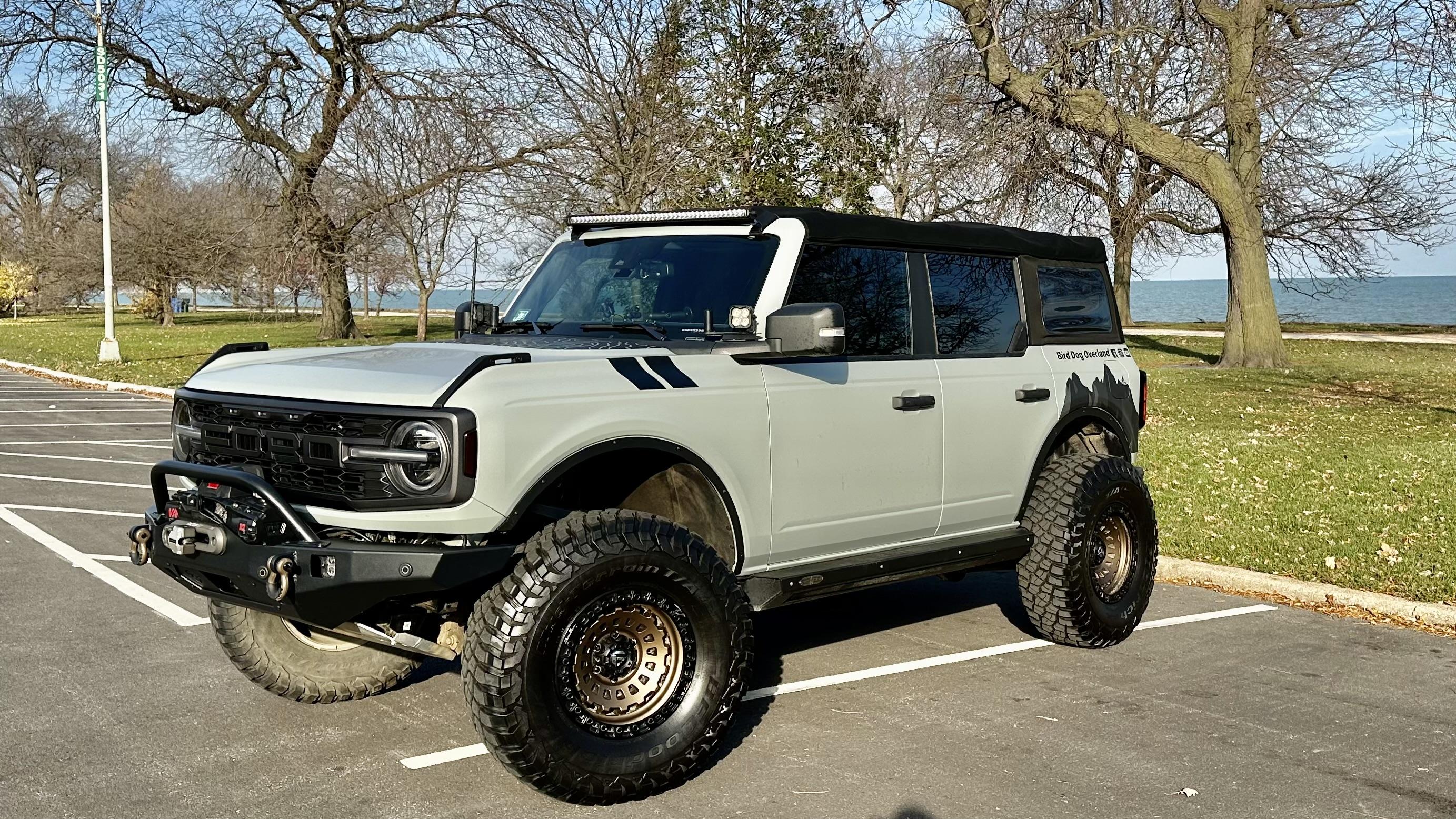 Ford Bronco CACTUS GRAY Bronco Club IMG_1171