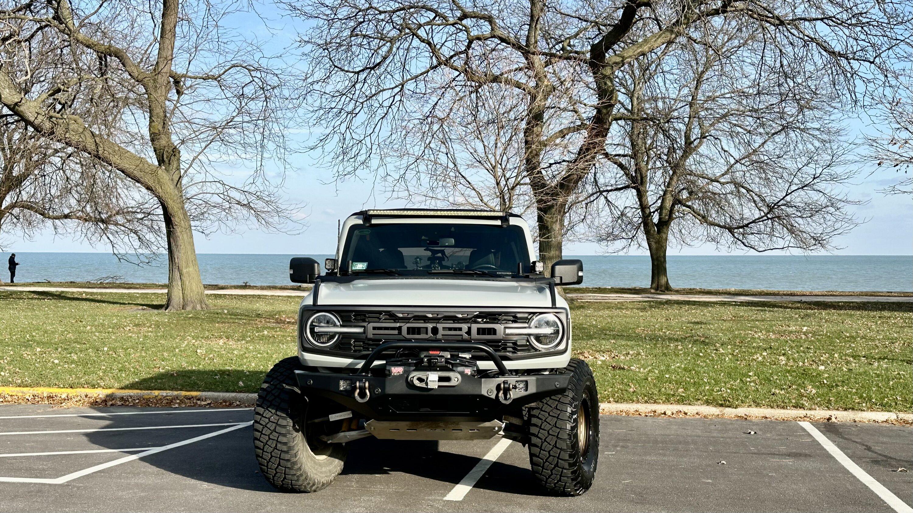 Ford Bronco CACTUS GRAY Bronco Club IMG_1168