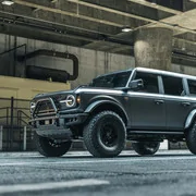 Ford Bronco Show us your installed wheel / tire upgrades here! (Pics) 11-18-22-Vorsteiner-Broncos-HI-0005-min