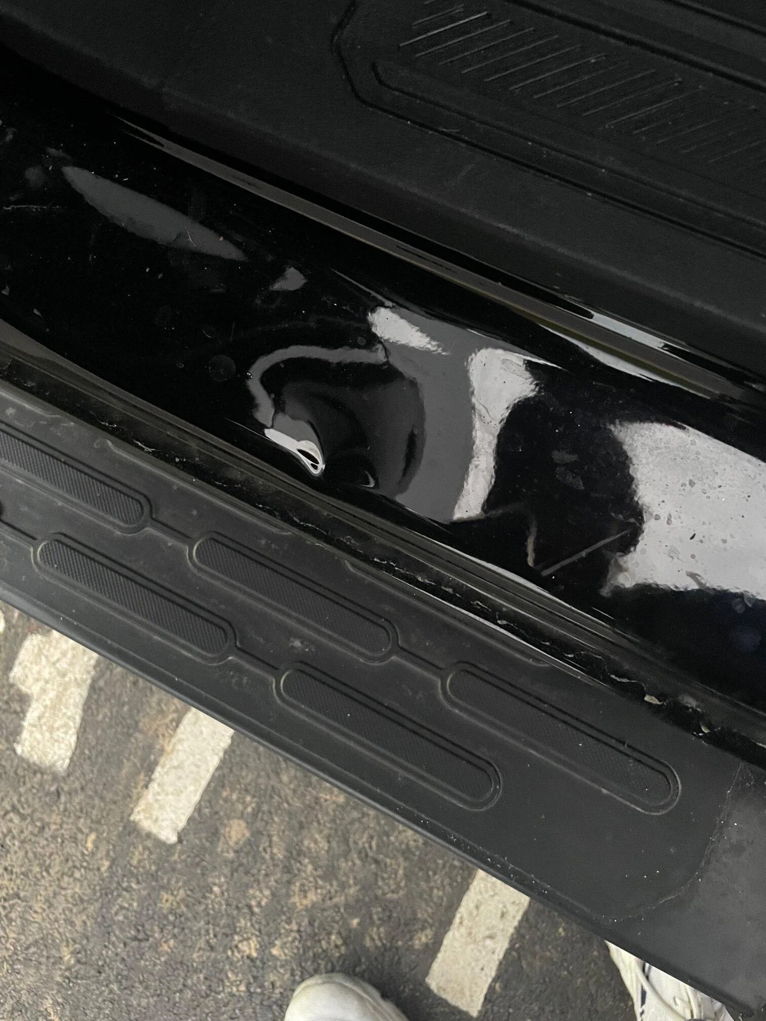 Ford Bronco Dented Door Sill? IMG_8352