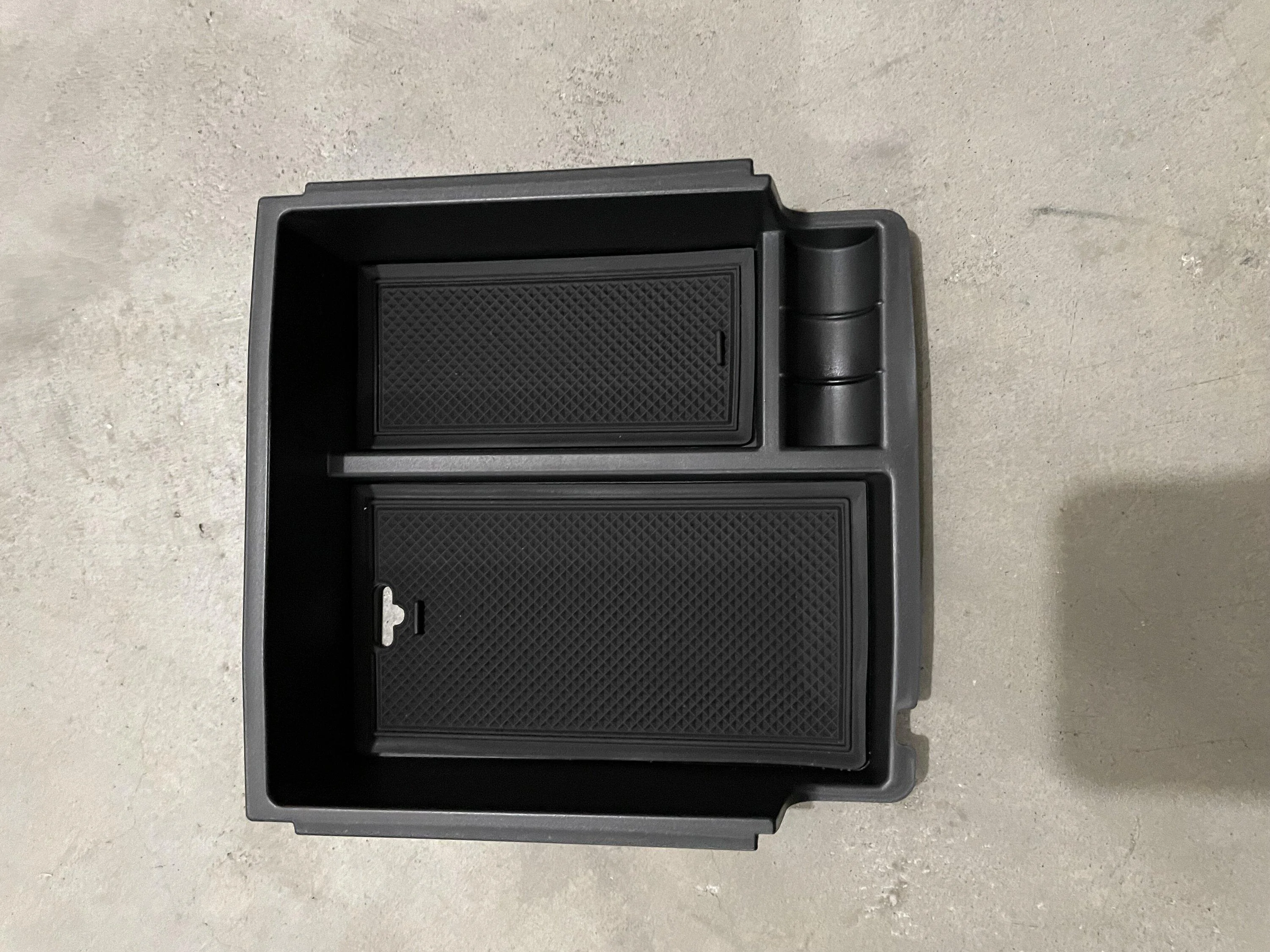 Ford Bronco Numerous Items For Sale Mabet Console Tray