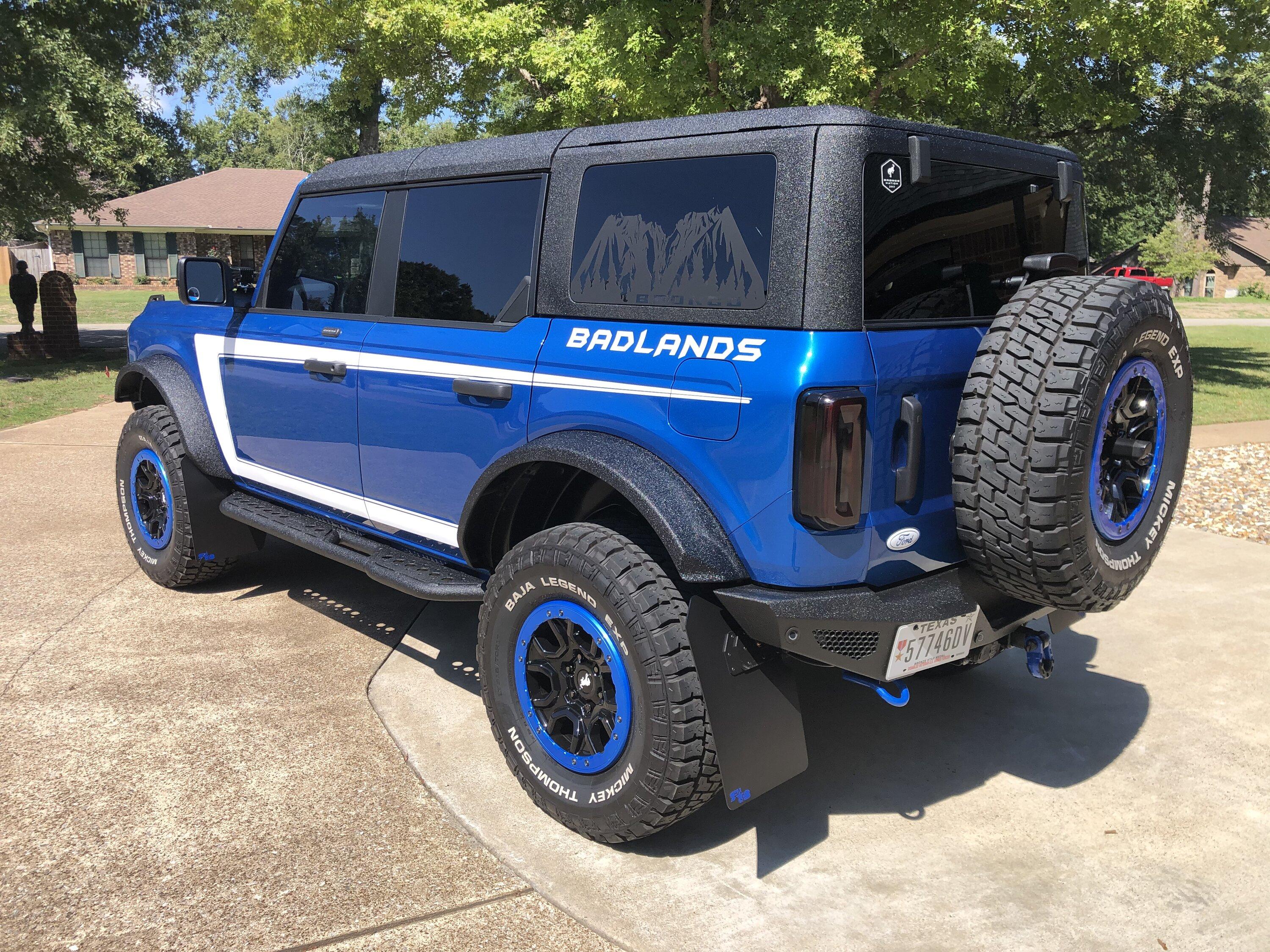 Ford Bronco Bronco6g HELP! Me pick a Color Velocity Blue or Race Red ? ? ? ? Post photos 80B5484B-1E1A-4AF8-BF7B-665323786E4C