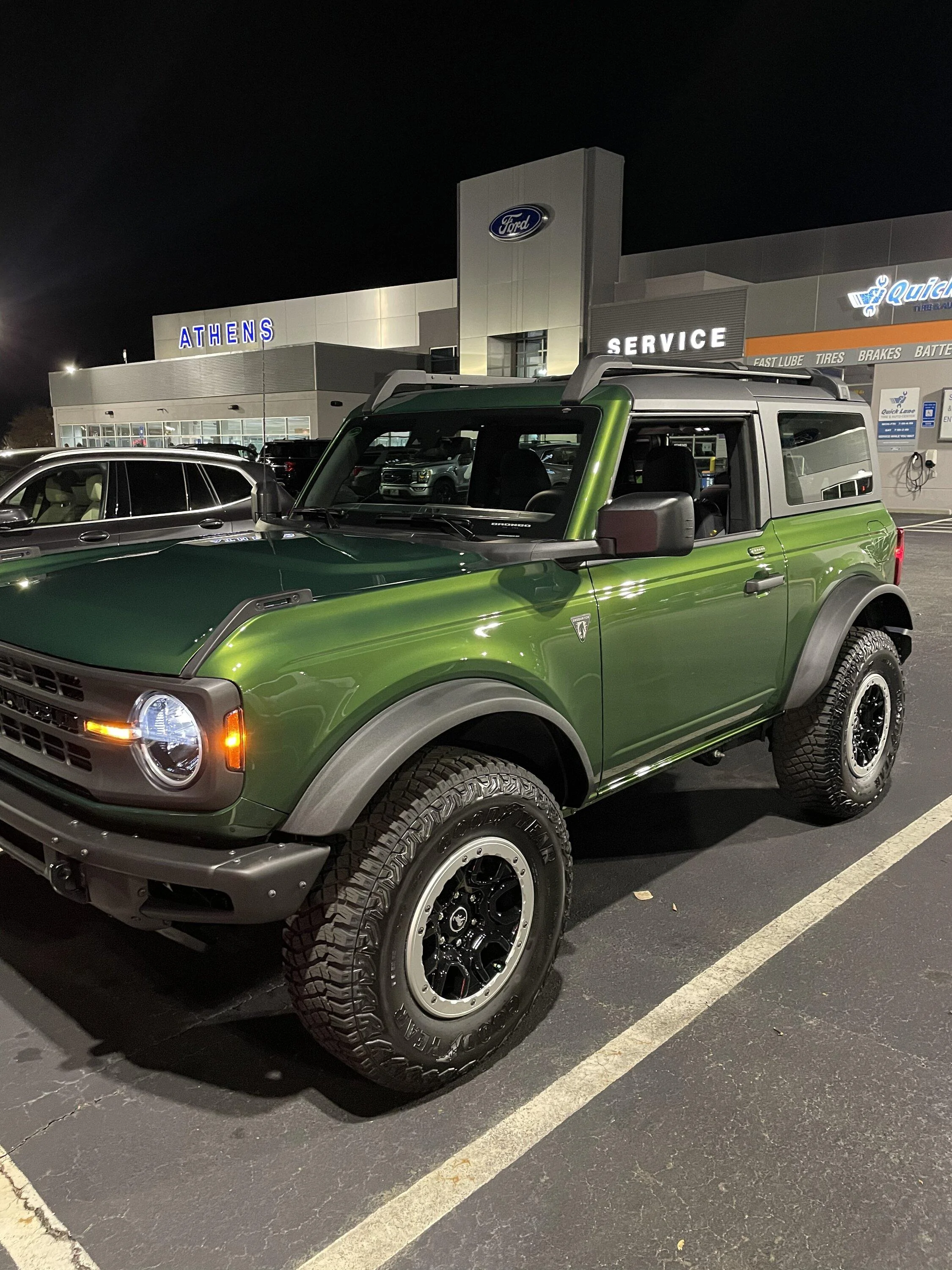 Ford Bronco 10/31/2022 build week group 65990D20-3DEE-492B-A0E0-BE7B2EDF3675