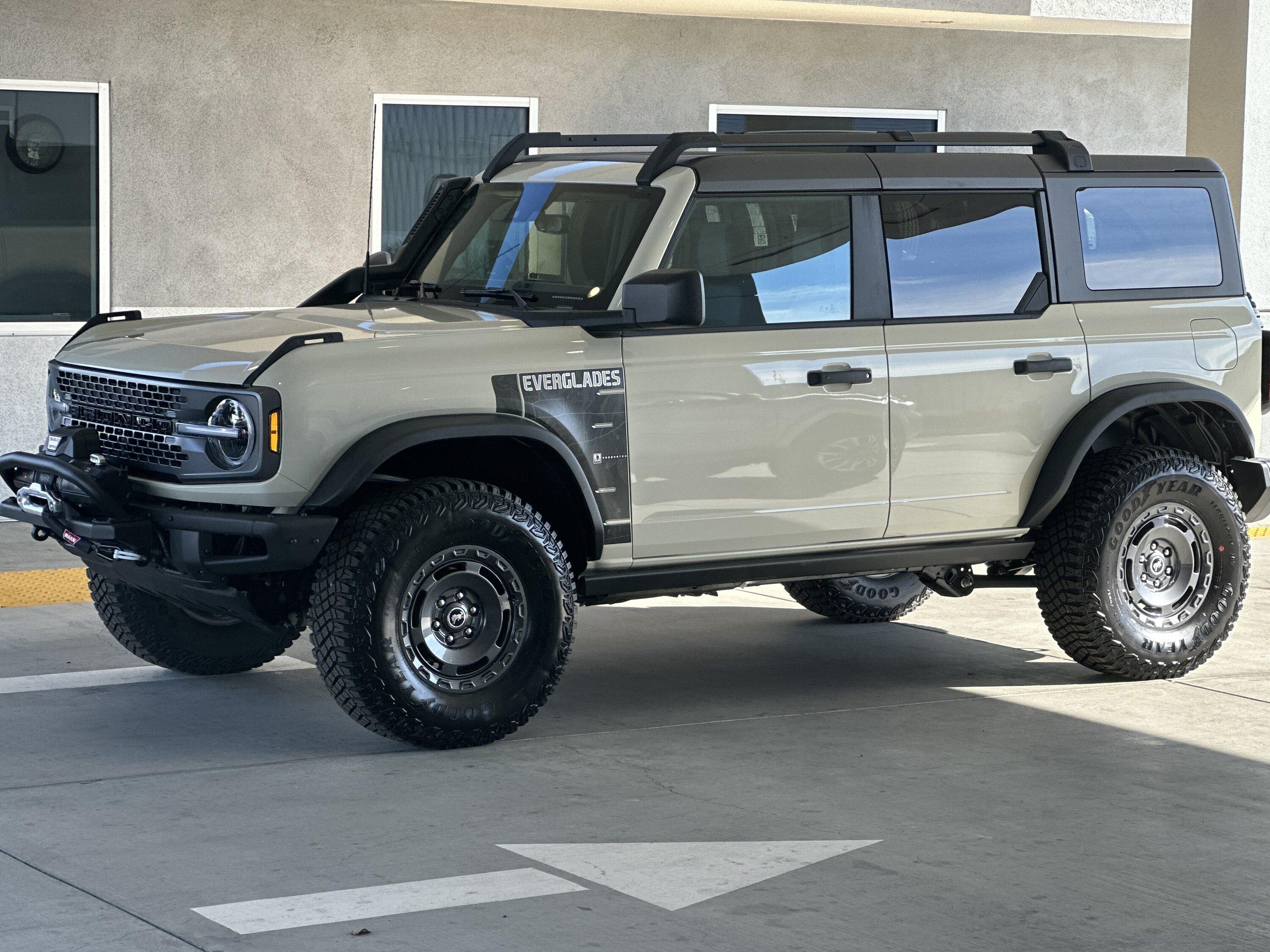 Ford Bronco Desert Sand Everglades - 51 mi - CA 3640C555-C76B-4954-9BED-3F337AEA4746
