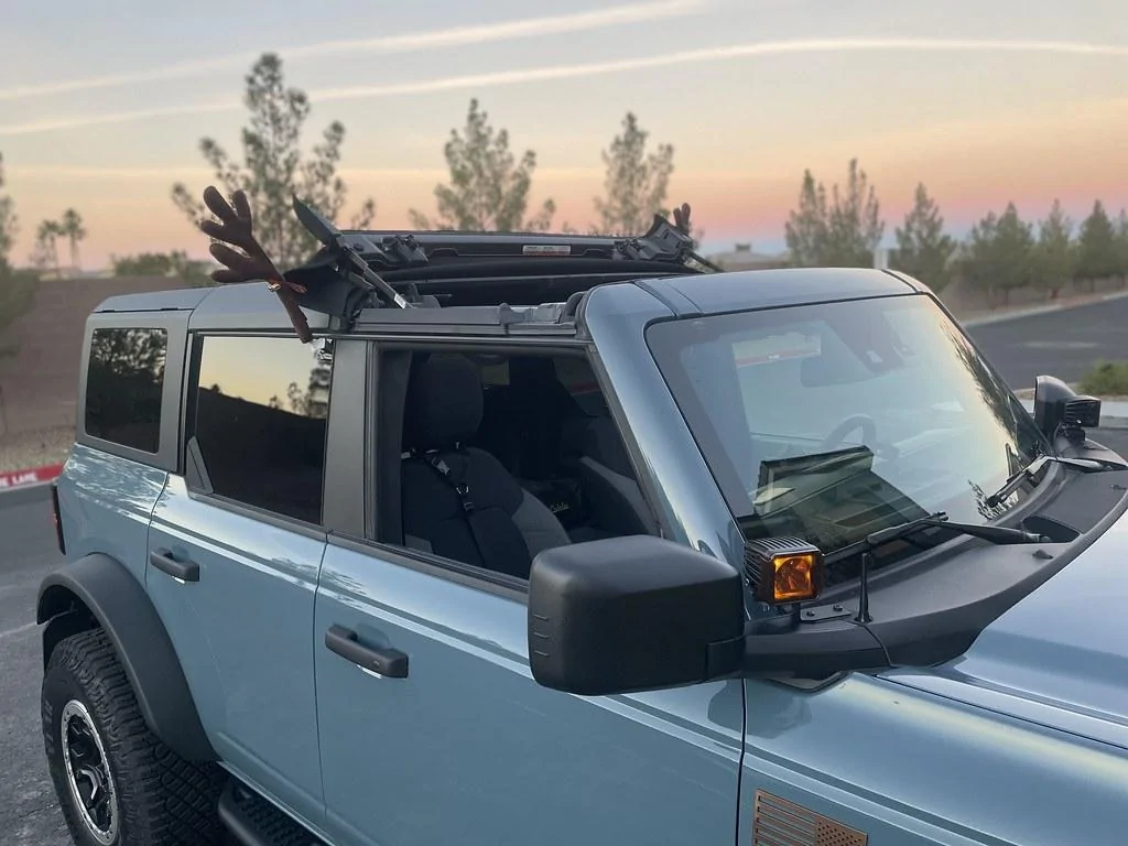 Ford Bronco INSTALLED - BestTop Sunrider :) 52532821034_78c70a6455_