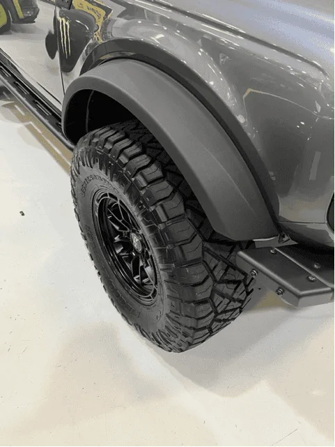 Ford Bronco RTR EVO 6 Wheels image-d65729f3-ee61-4d84-8411-f588fa326c1d