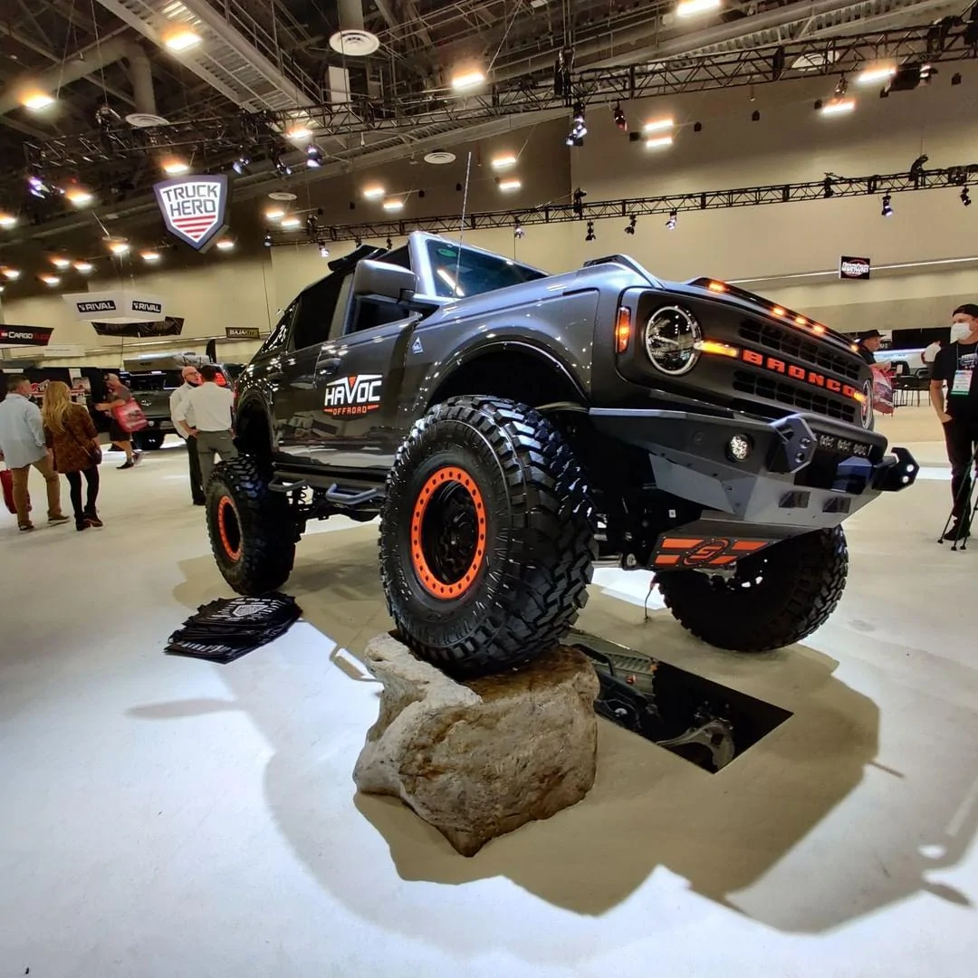 Ford Bronco 6″ Lift Kit Now Available From Havoc Offroad 8017_260937036047977_2805426744270482553_n-jpg-jpg