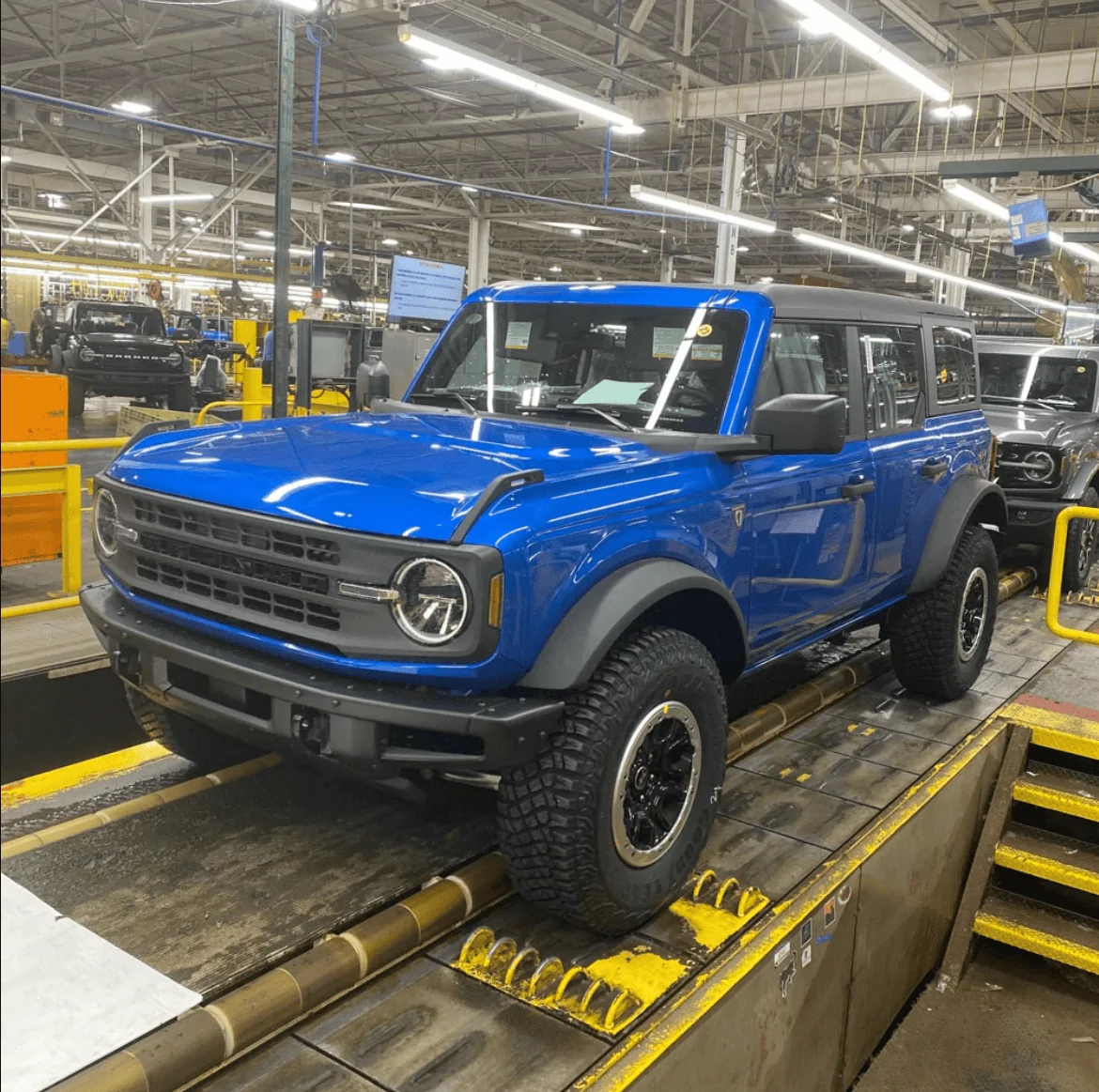 Ford Bronco 9/19/22 Build Week 1669933205634