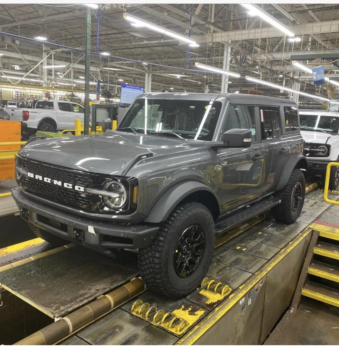 Ford Bronco 9/19/22 Build Week 1CEDE94E-663F-4FE4-B40F-6D055D252BAB