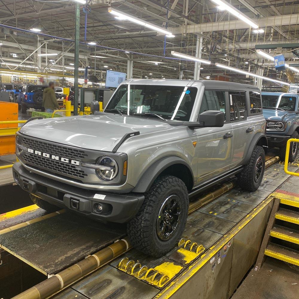 Ford Bronco Never got your assembly line photo?  Maybe someone has a match! image