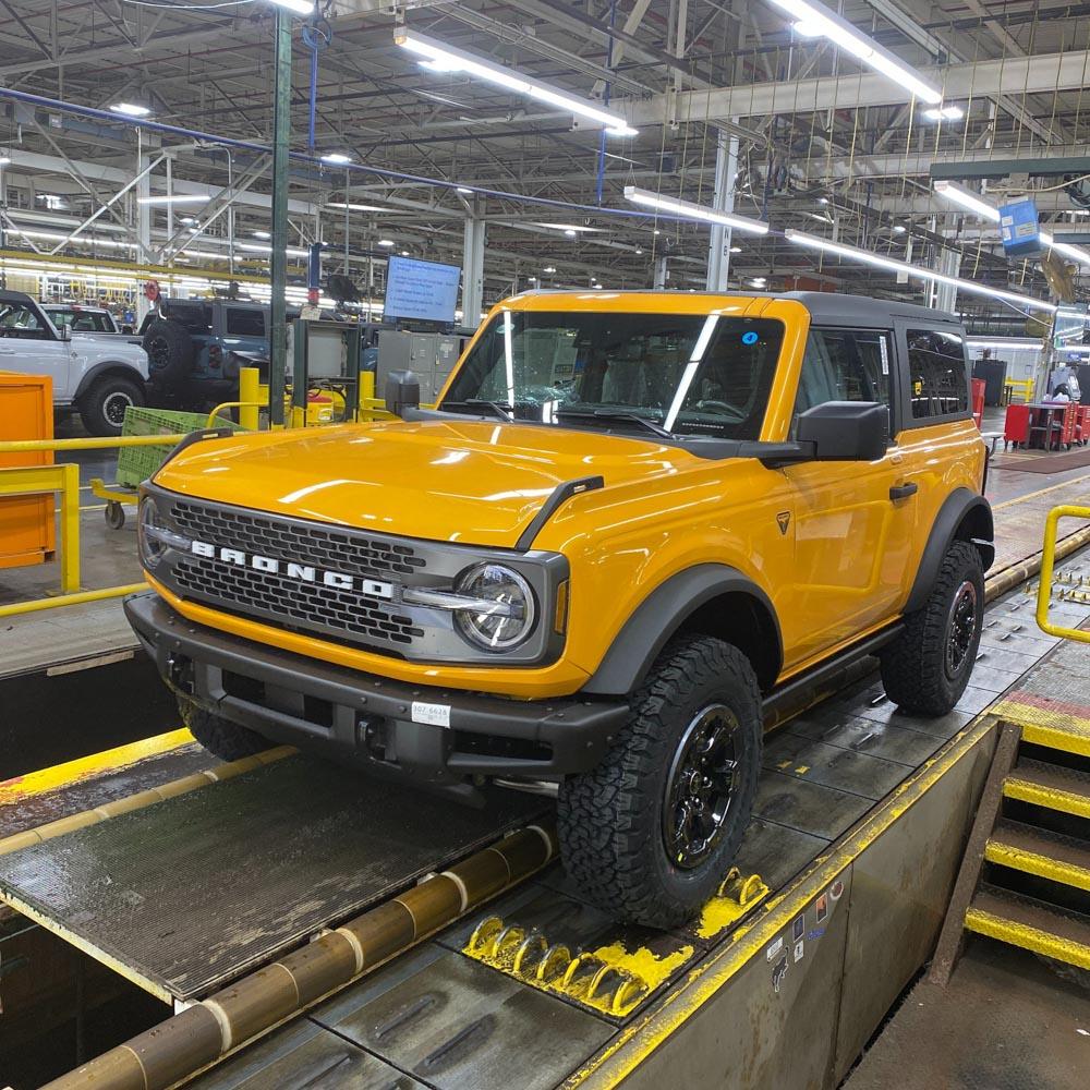 Ford Bronco 10/31/2022 build week group image