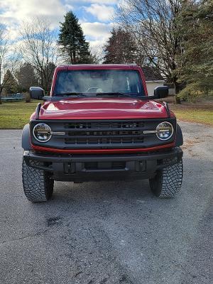 Ford Bronco Bronco Team 2 door. red 4