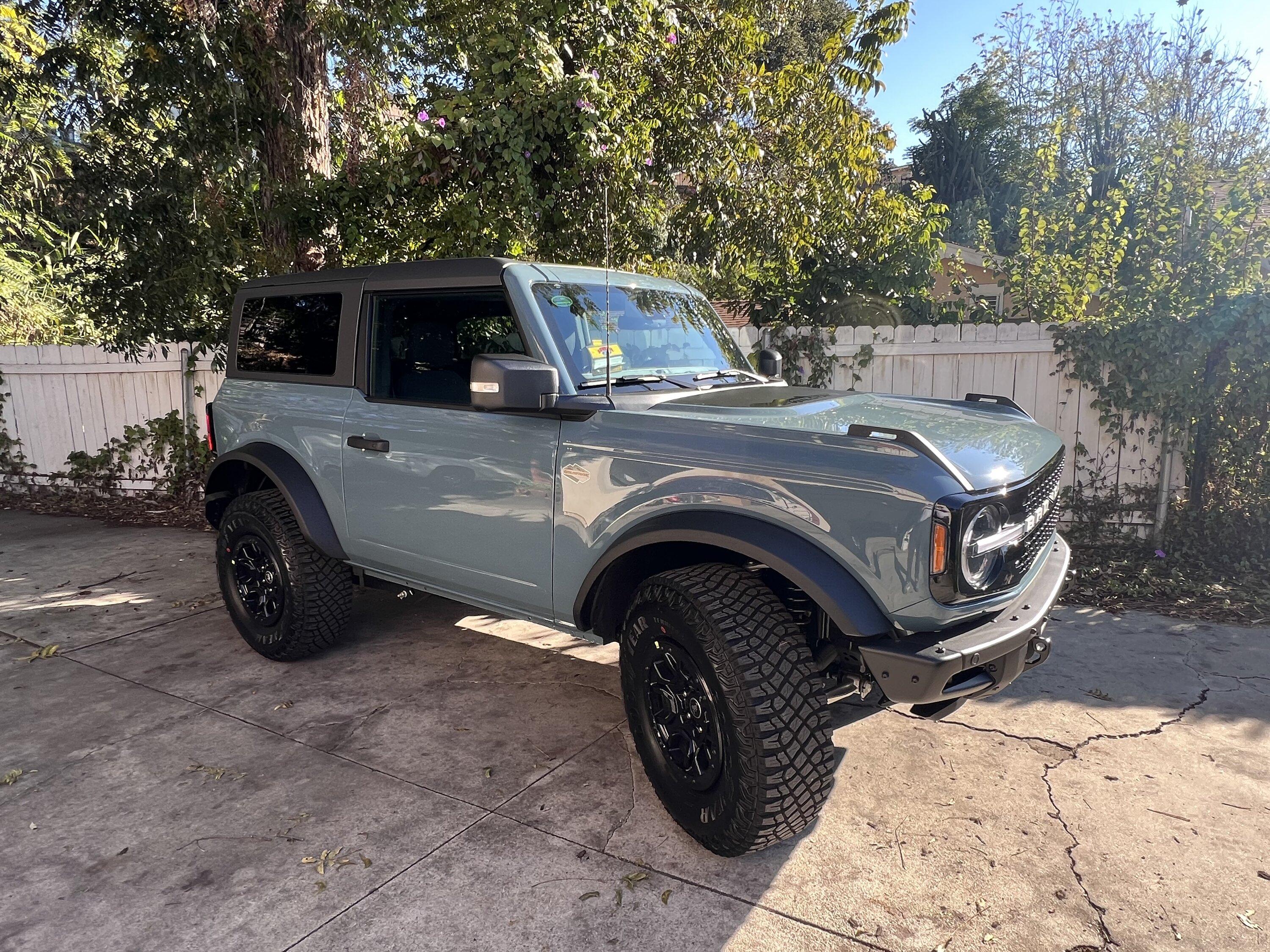 Ford Bronco Bronco Team 2 door. image_50458625.JPG