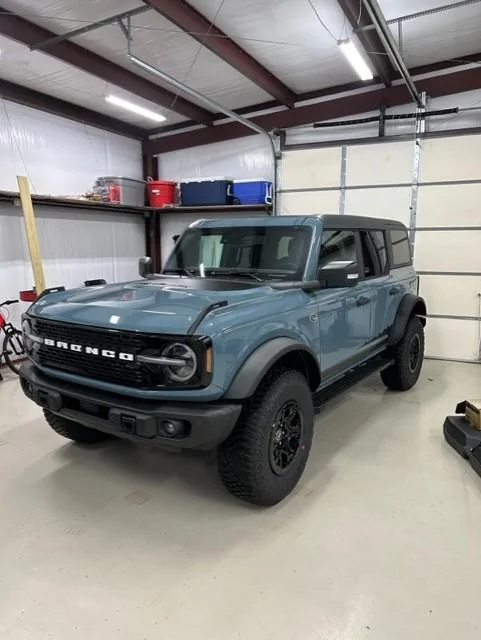 Ford Bronco 10/31/2022 build week group Bronc