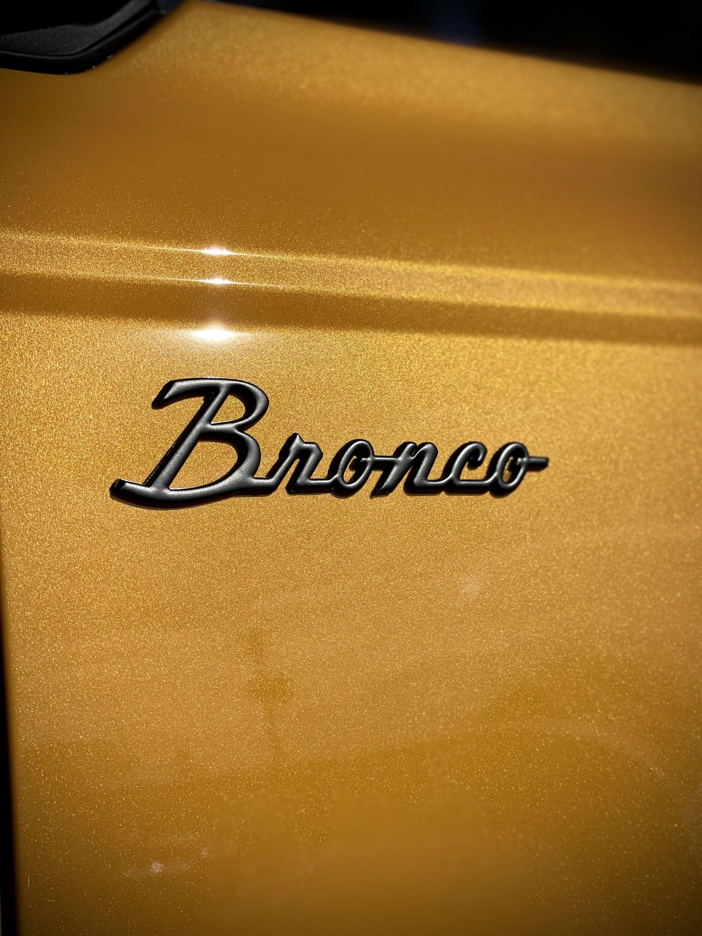 Ford Bronco Hello from Arkansas 75448687-50CB-4B4C-A0AE-46794D706804