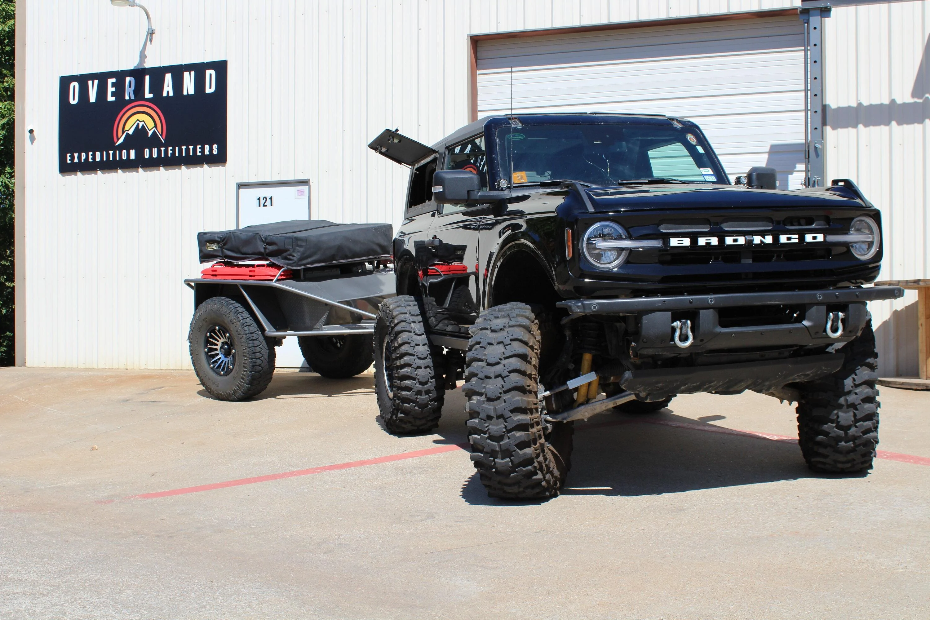 Ford Bronco @4Lo_lyfe my build -- Bronco 2-Door on 40’s and 3" inch body lift 86382346-7515-4CA9-8FC4-6D6D1AD6368D