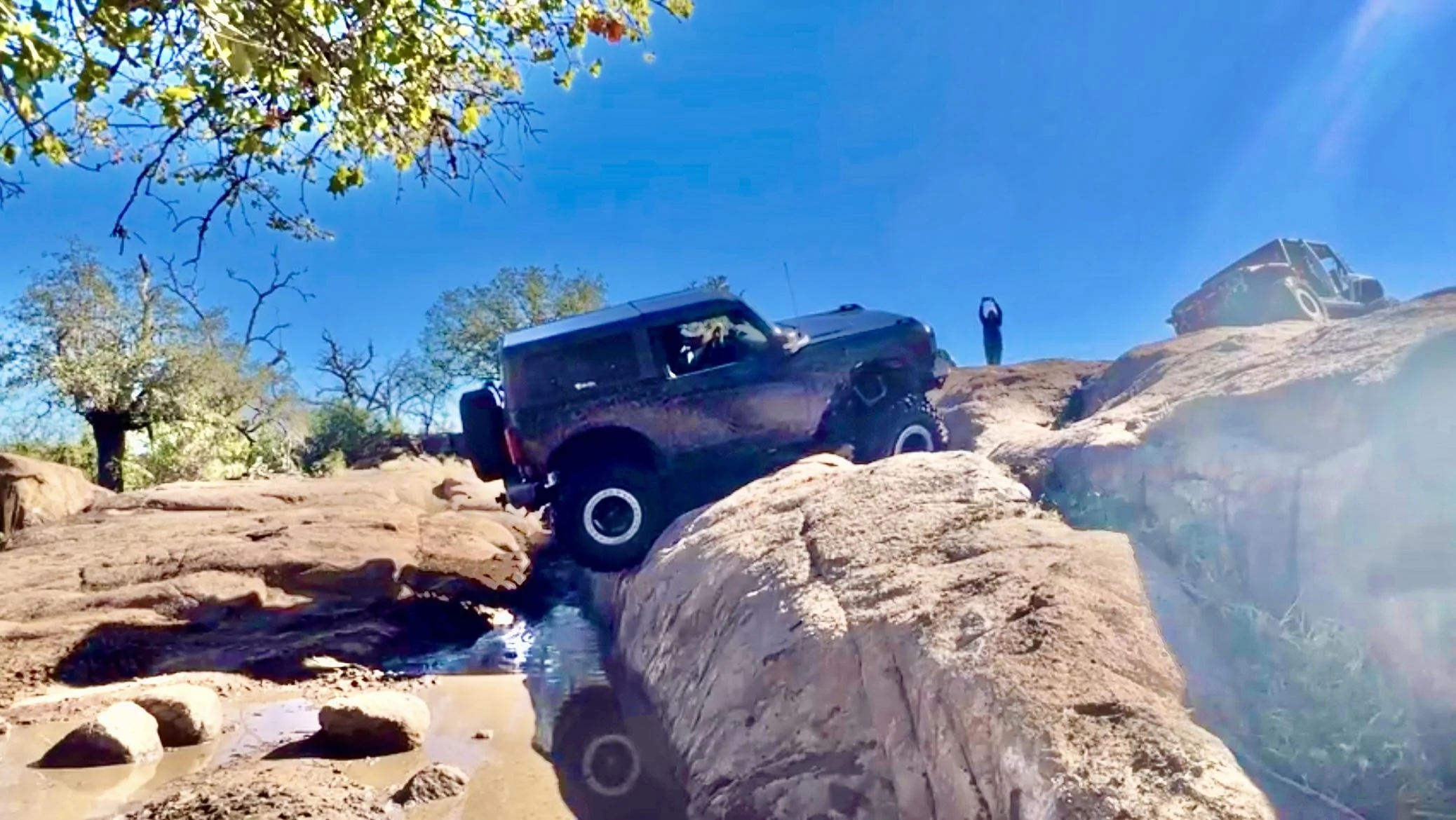 Ford Bronco @4Lo_lyfe my build -- Bronco 2-Door on 40’s and 3" inch body lift 01BD2C10-9B90-44DC-9B2E-3906F29EFA24