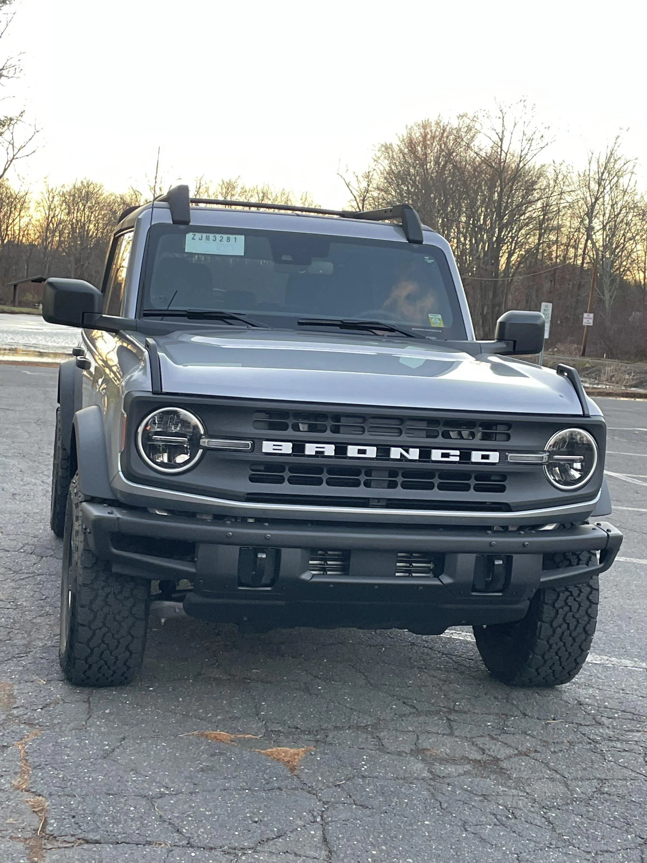 Ford Bronco ICONIC SILVER Bronco Club 8DDFEB51-9CB7-4DF5-B2F9-8D1AAD8559CD
