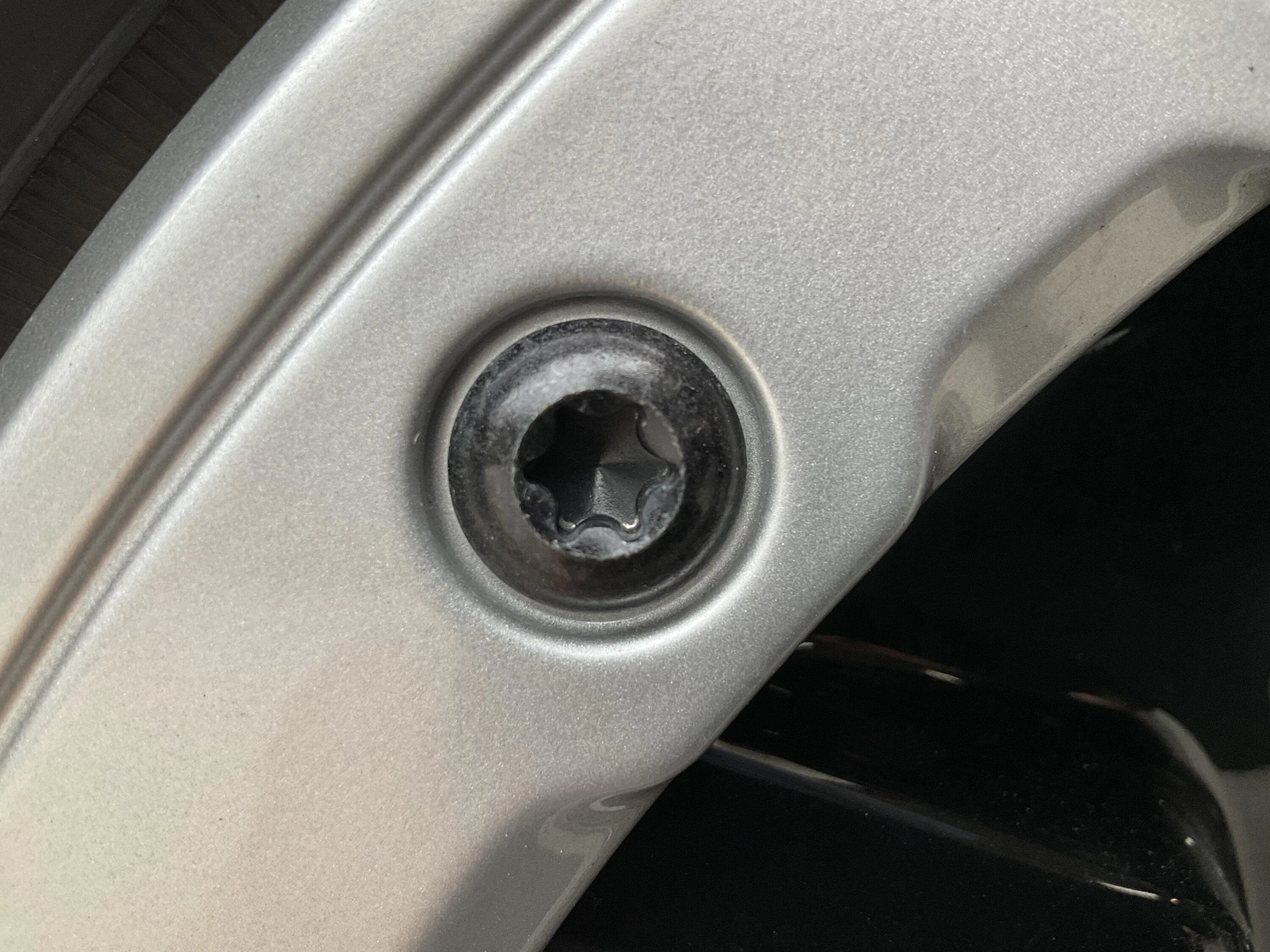 Ford Bronco anyone replace mod bumper bolts with something that doesnt strip so easily 4C4C893F-08D5-491F-8CA2-A2F08BBF85FA