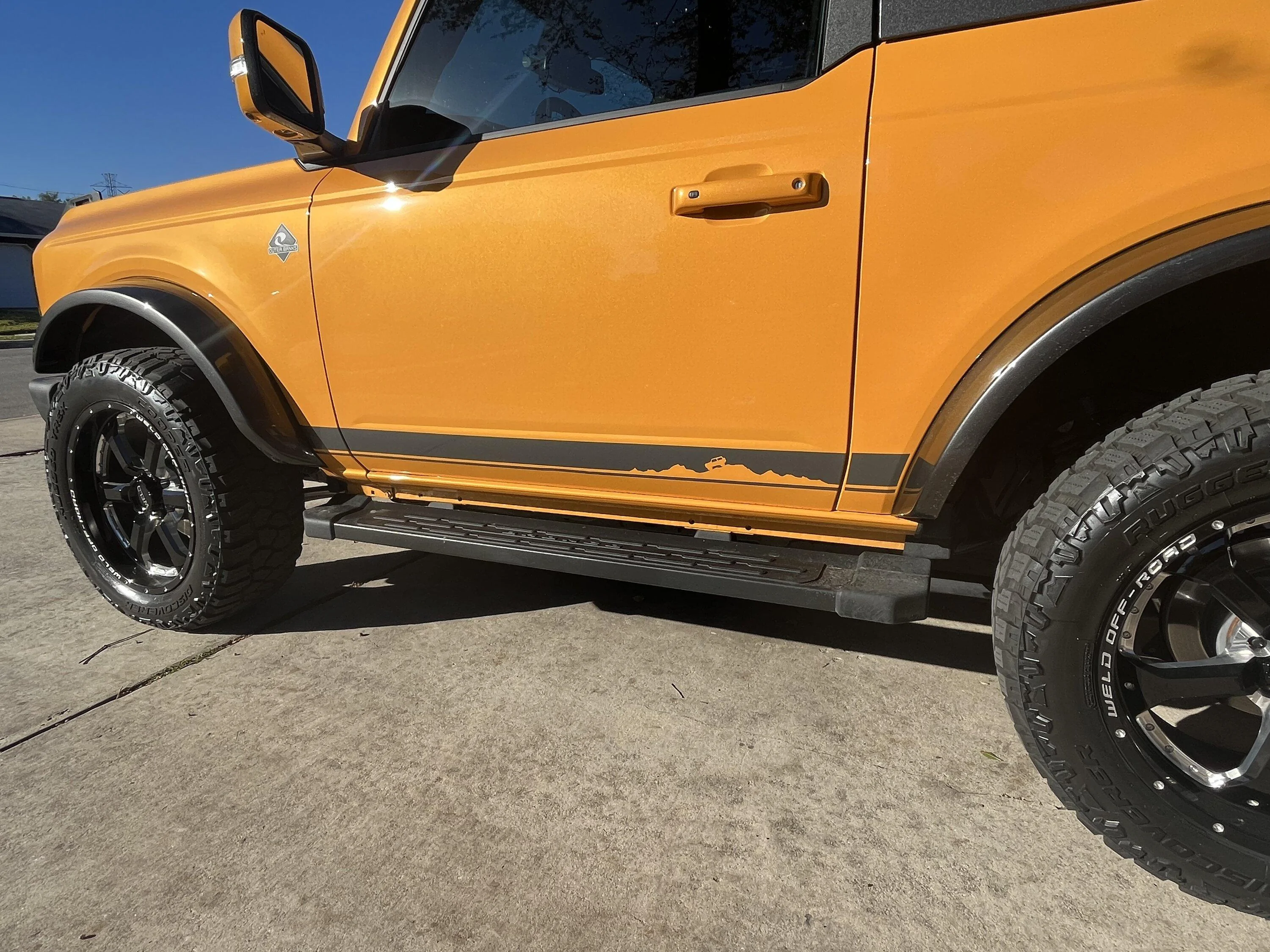 Ford Bronco Underground Graphics Rocker Stripe Install Video 5A17274B-08AB-4386-8DB1-D4B2F0B4989B