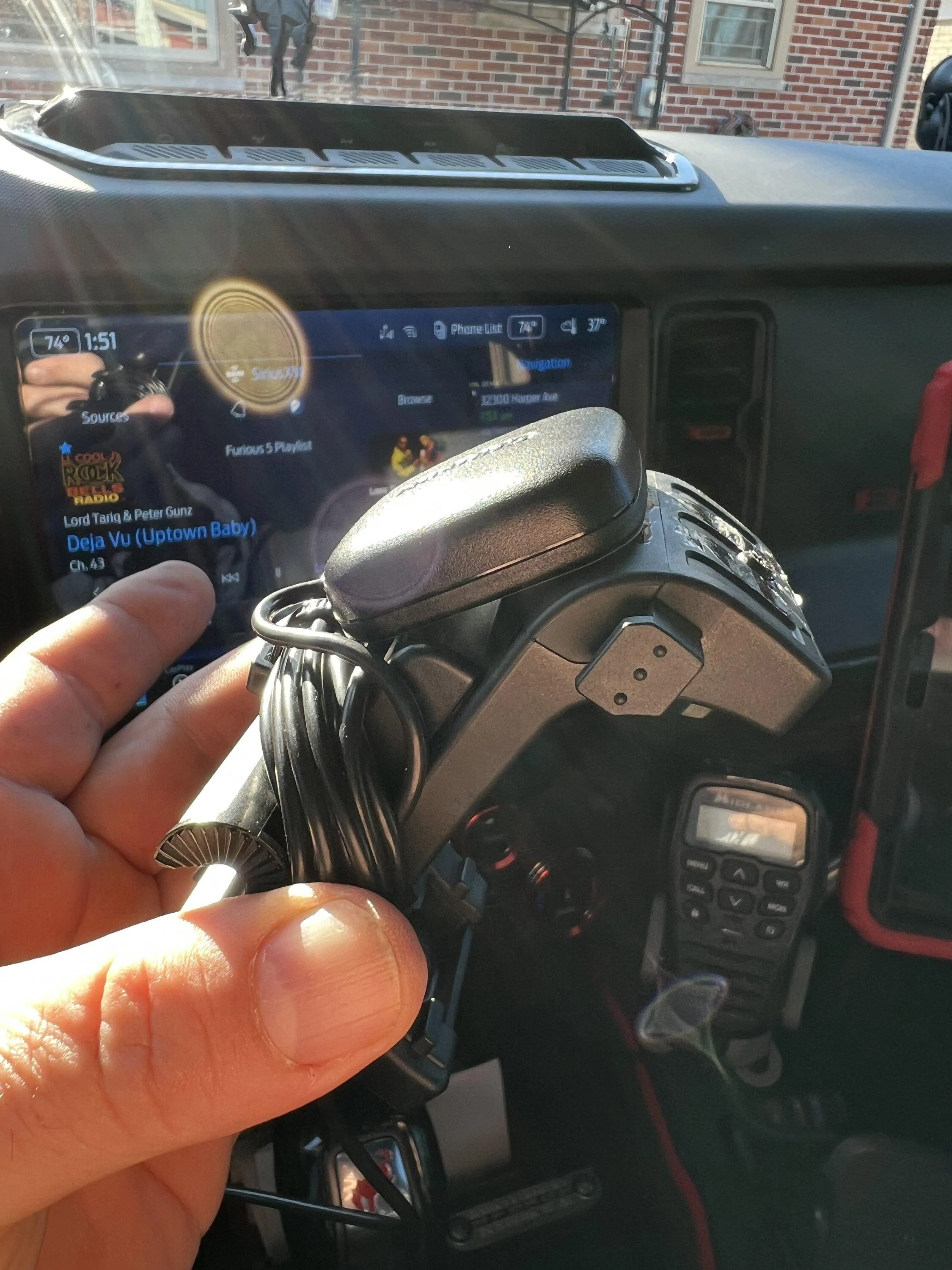 Ford Bronco Garmin 276cx GPS Install 561EF4AF-0A73-462F-A6E2-744D20DF681F