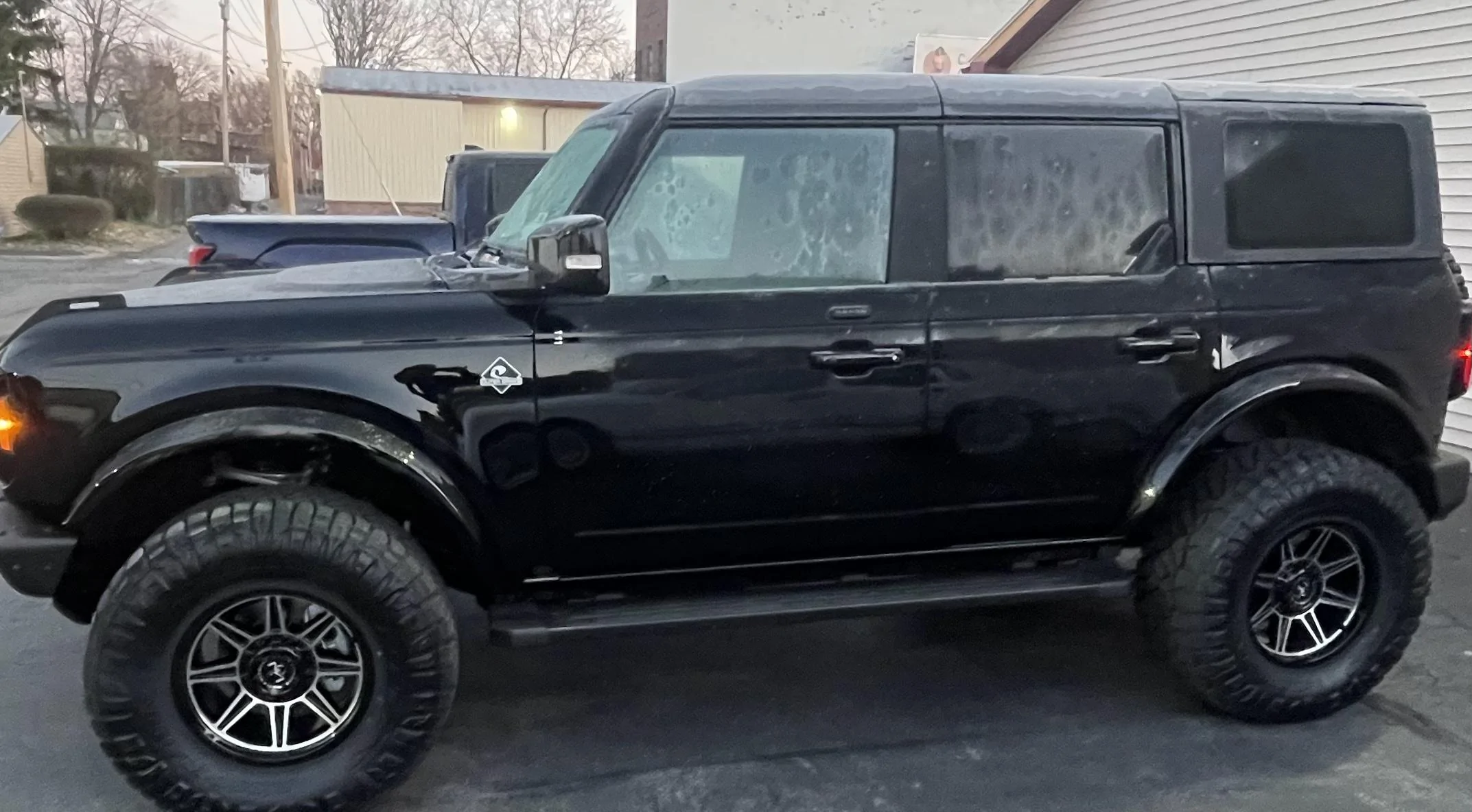 Ford Bronco Show us your installed wheel / tire upgrades here! (Pics) B8A690EE-B2D1-4E1F-898A-93AC71D66A2C