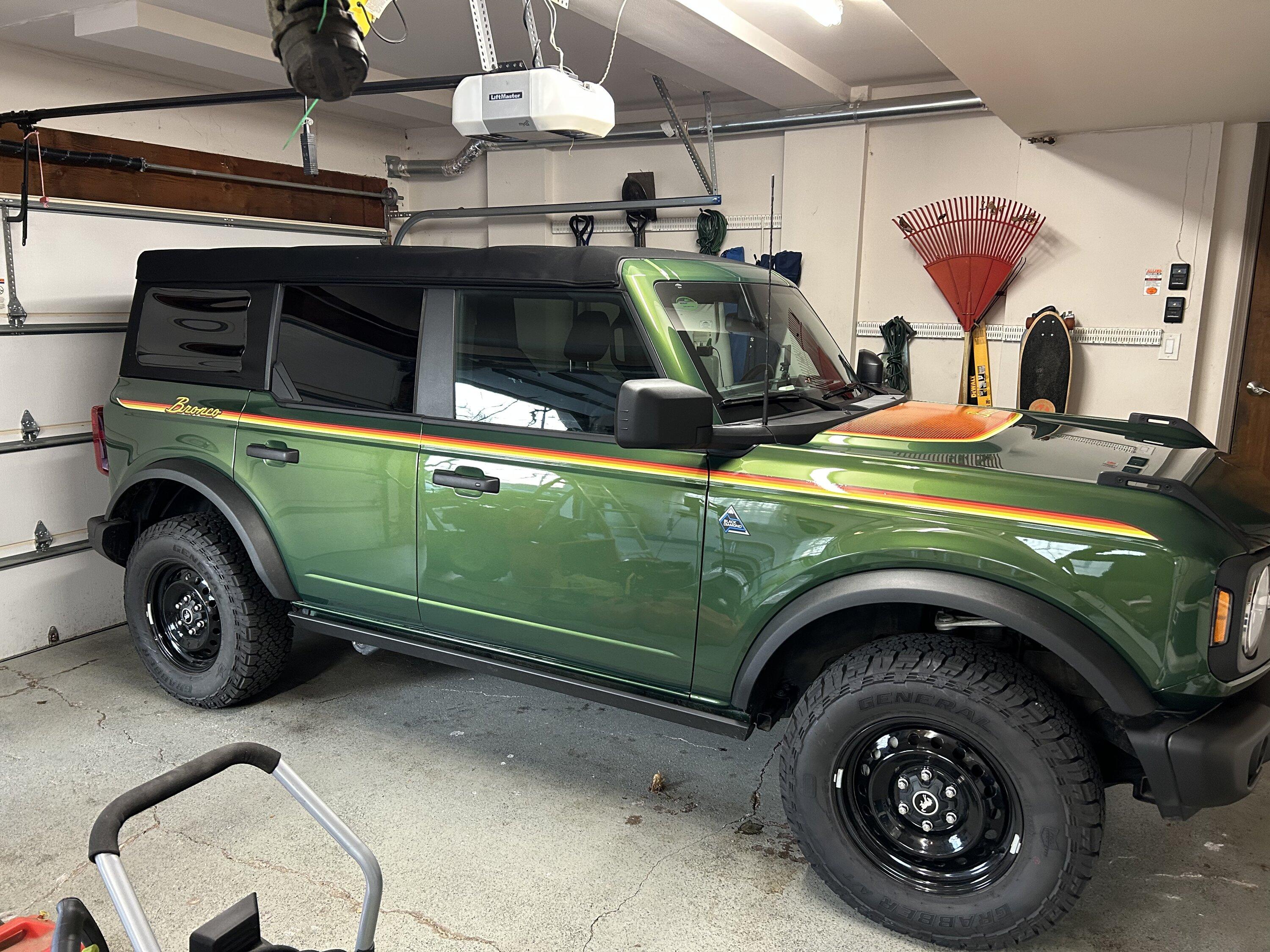 Ford Bronco Visco Stripe Kits Install Pics 7AD9158E-A92C-4348-99CB-0EFAEE81DAFD