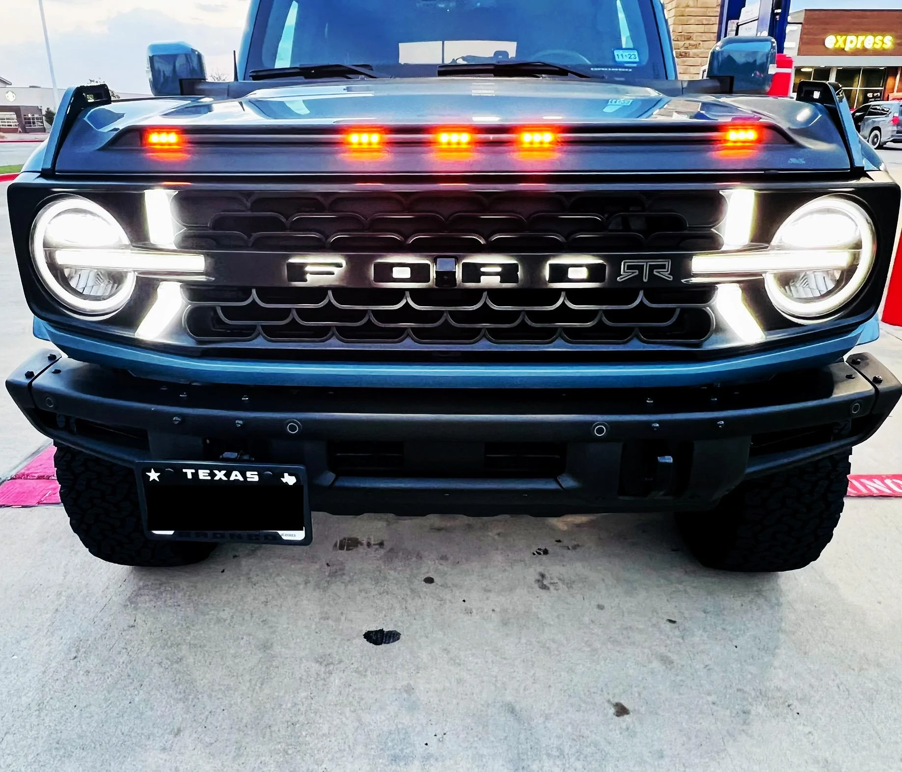 Ford Bronco AVS Lightshield Pro installed D6203CA5-3293-4CEE-8B42-952C46FCF197