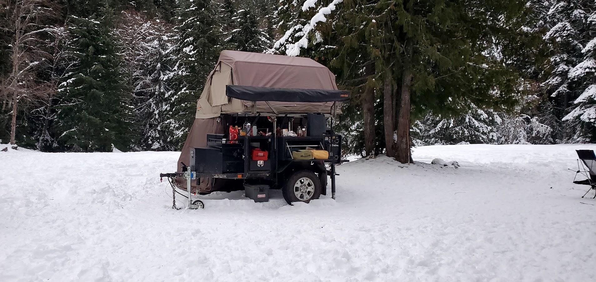 Ford Bronco Cold Weather Wheeling and Camping Trip  w/ Jeep Buddies Trailer