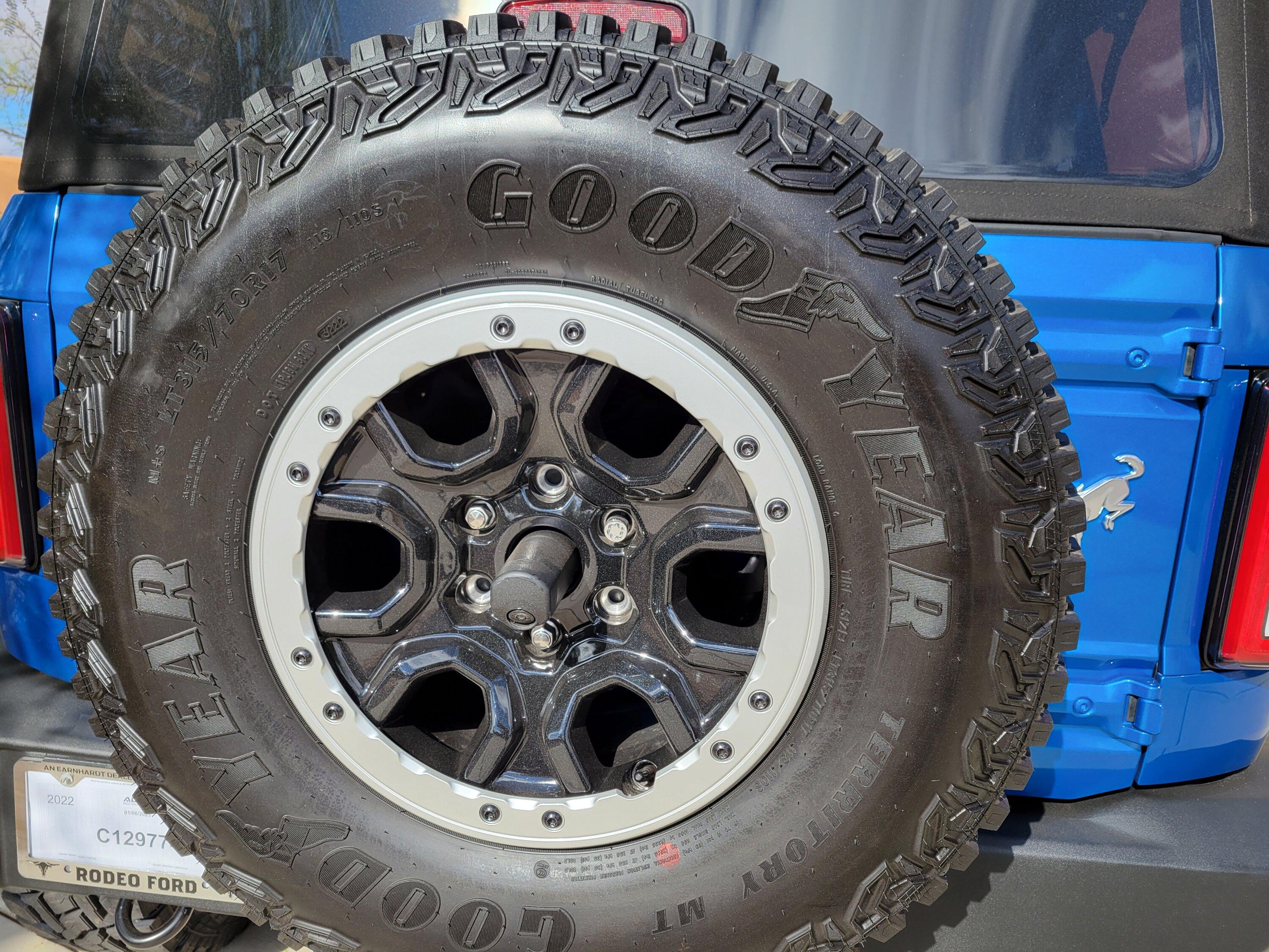 Ford Bronco 5 Sasquatch Wheels / Tires 20221205_122259