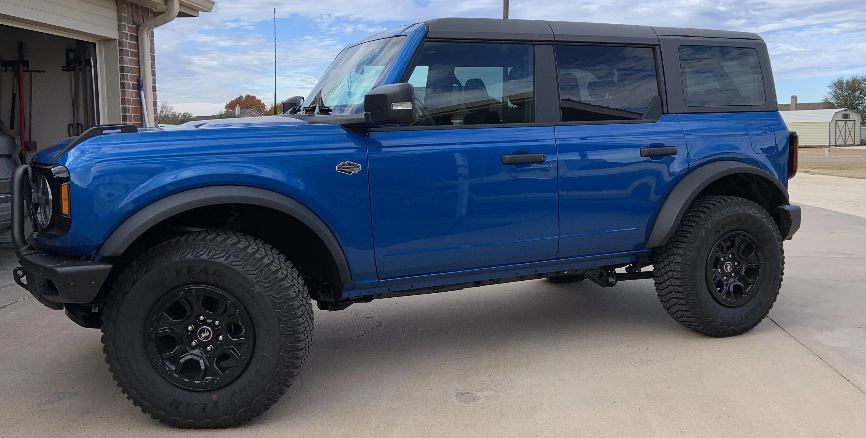 Ford Bronco 9/5/22 Build week group 02C5B7B0-B0DB-45CC-BC58-391BE035AB0A