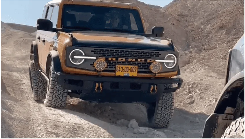 Ford Bronco What did you do TO / WITH your Bronco today? 👨🏻‍🔧🧰🚿🛠 Snapshot_4