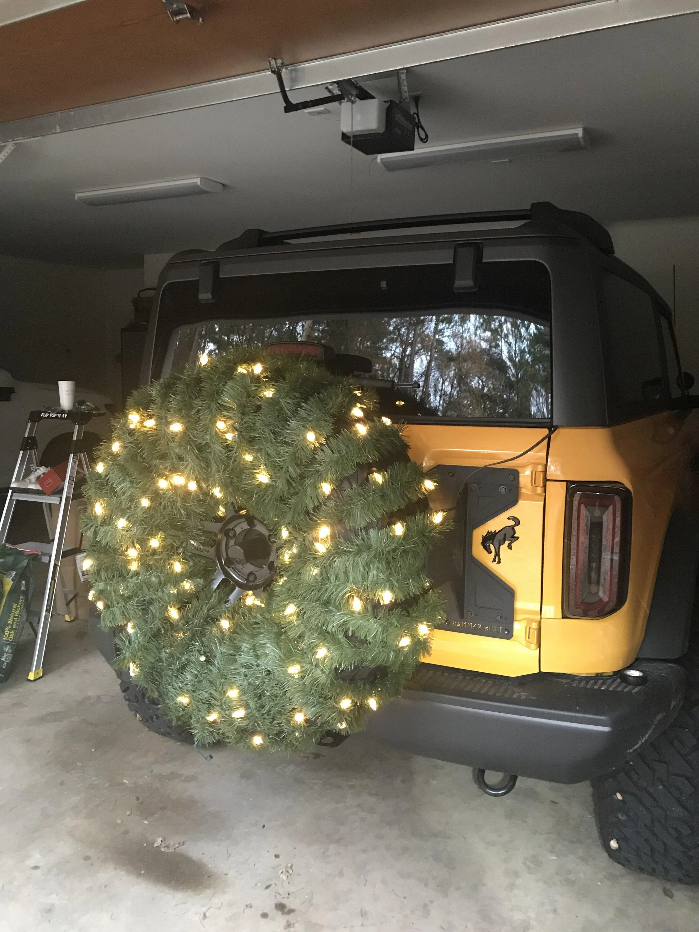 Ford Bronco How are you decorating your Bronco for Christmas or holidays? Post yours! 🎅 IMG_7783